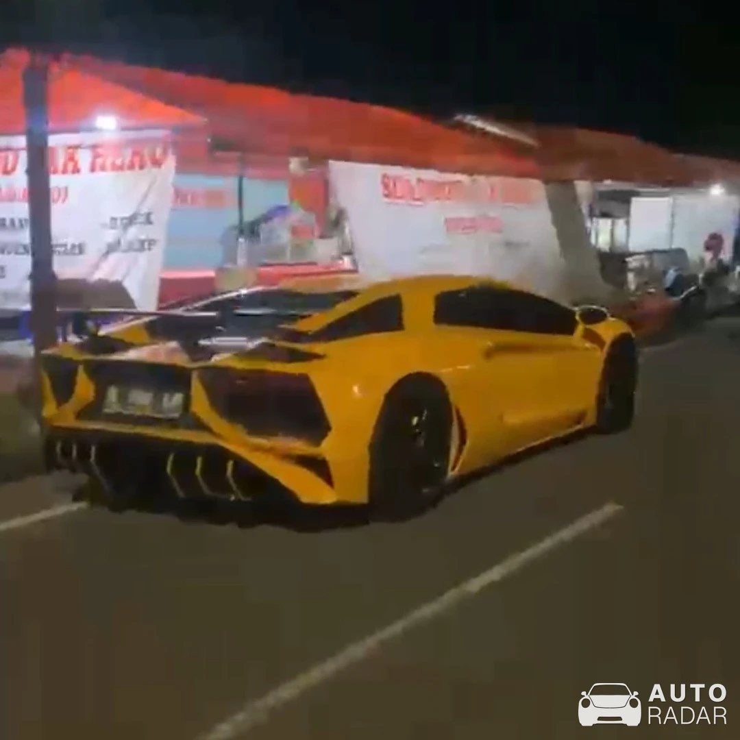 Lamborghini Aventador LP770-4 SVJ spotted in Sukoharjo