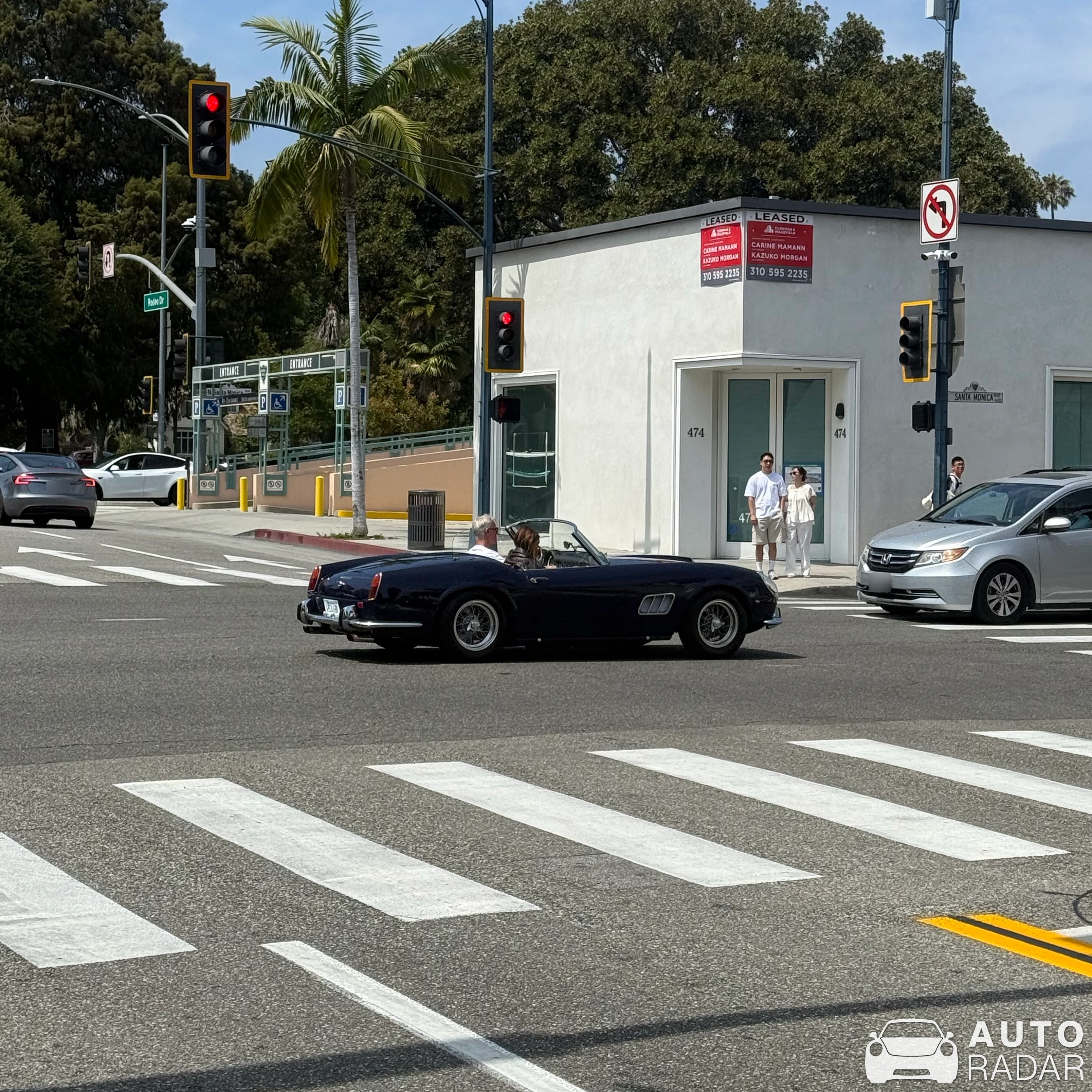 Ferrari 250 GT SWB California Spyder spotted in Beverly Hills
