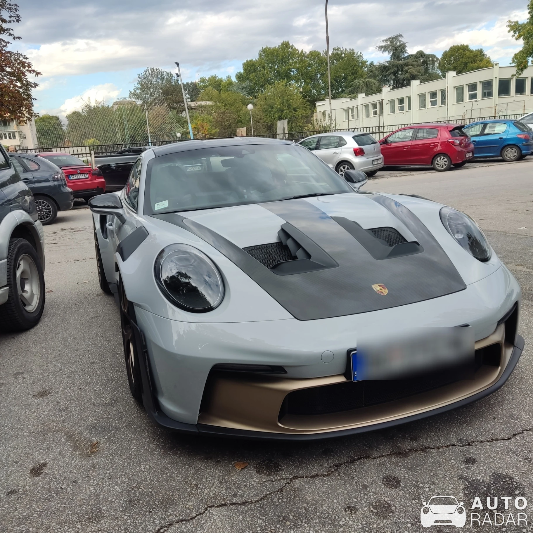 Porsche 992 GT3 RS MkI spotted in Skopje, North Macedonia