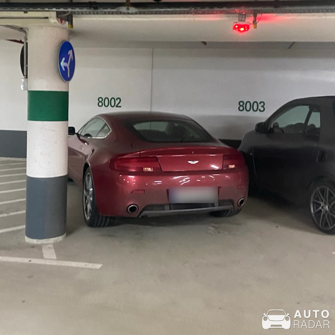Aston Martin V8 Vantage spotted in Köln, Deutschland