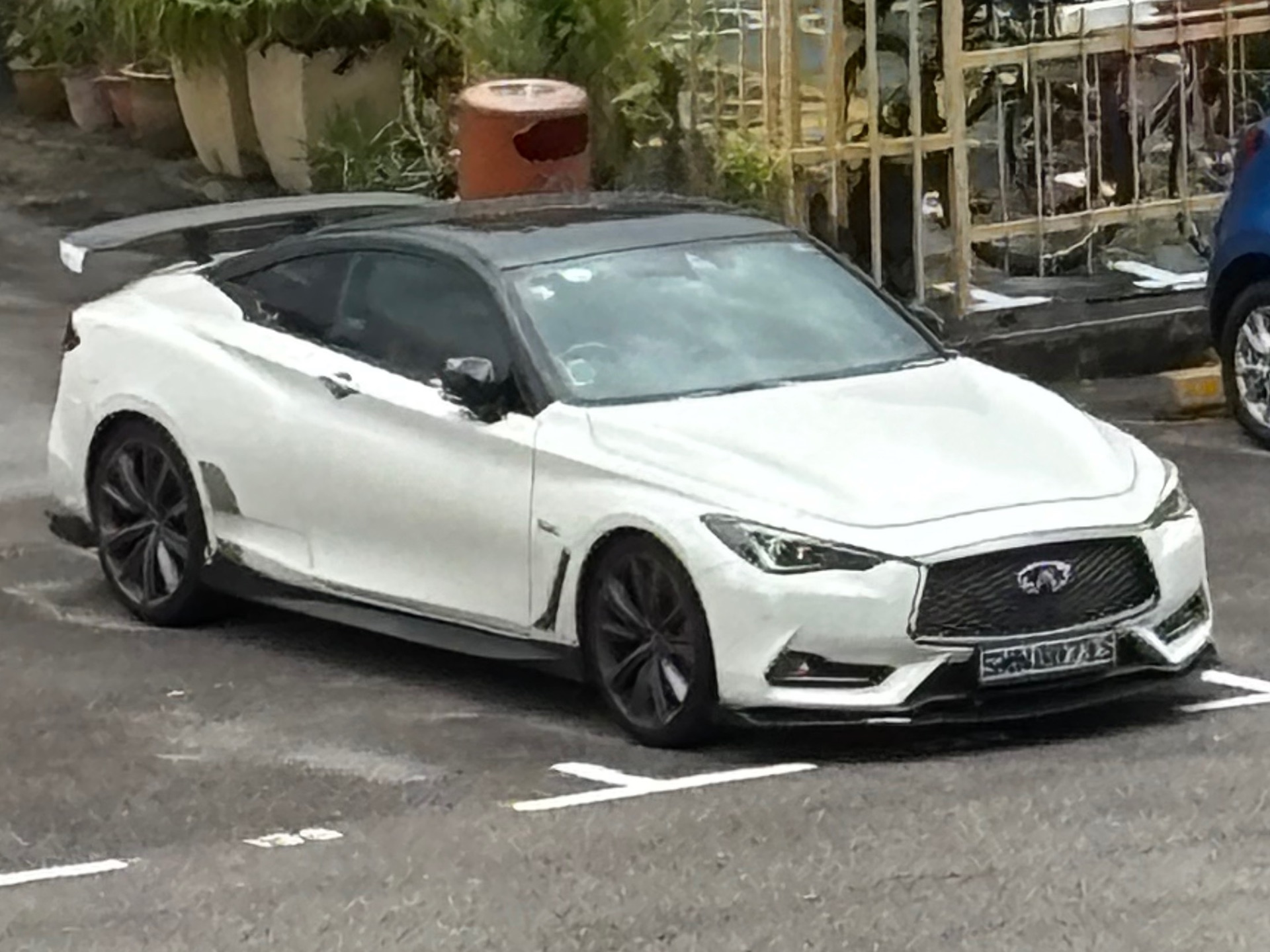 Infiniti Q60 Redsport