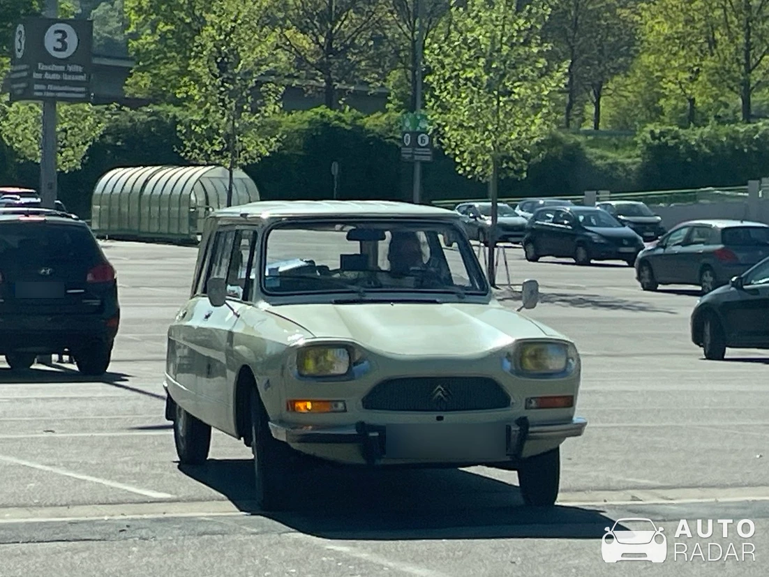 Citroën Ami 8 spotted in Saarbrücken, Allemagne