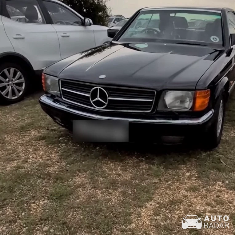 Mercedes-Benz C126 spotted in Datchworth