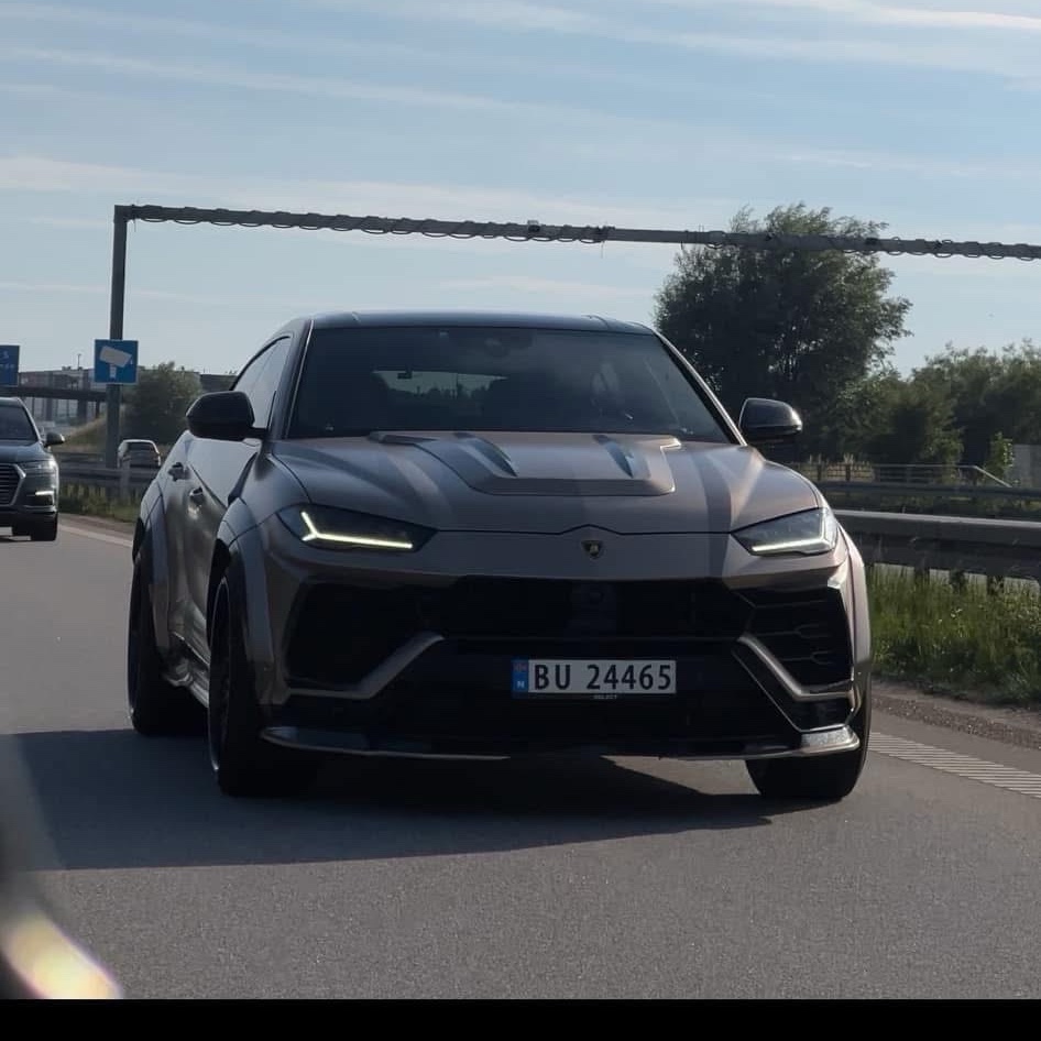 Lamborghini Urus Prior Design PD700F WideBody