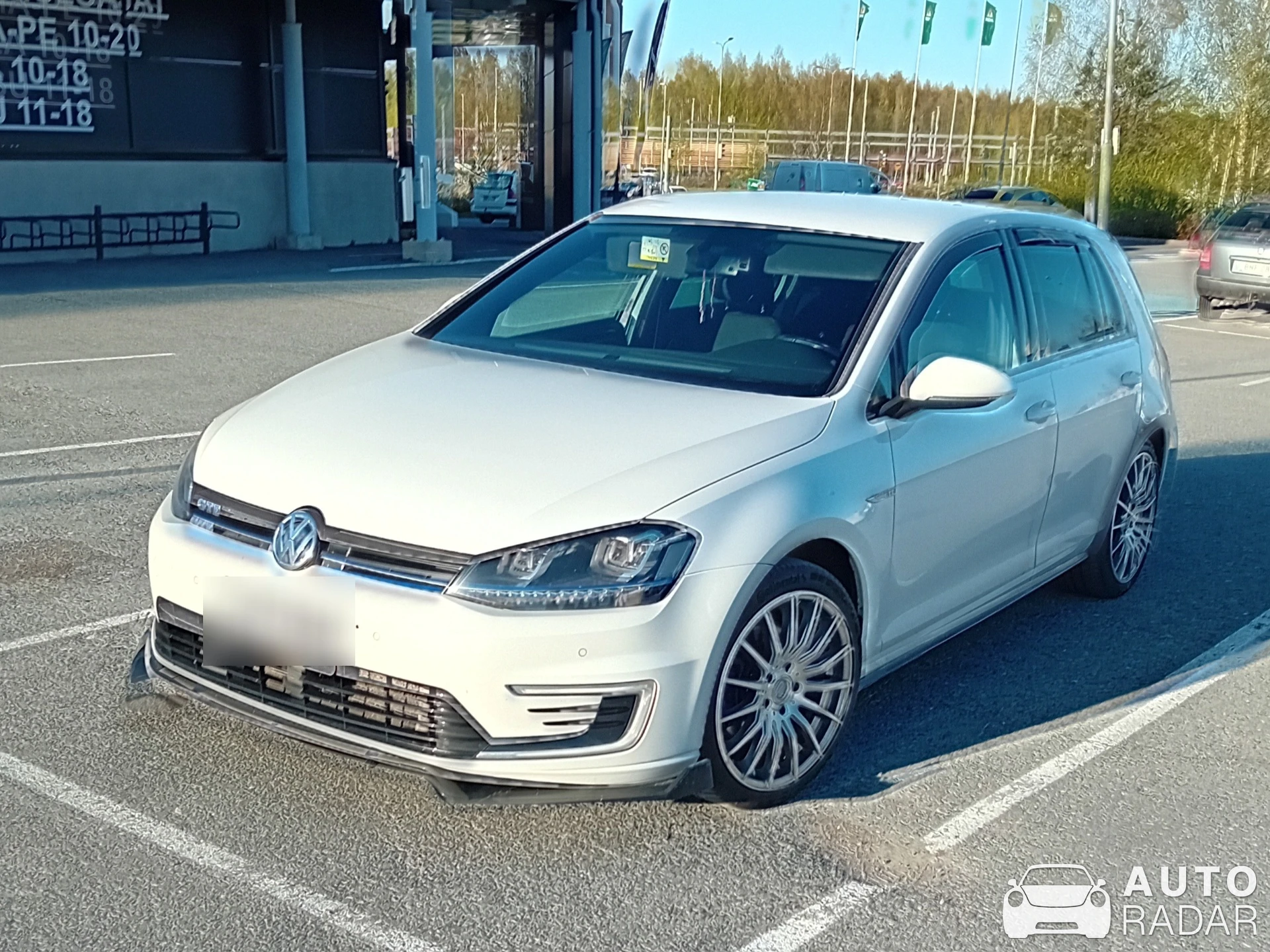 Volkswagen Golf GTE spotted in Hämeenlinna