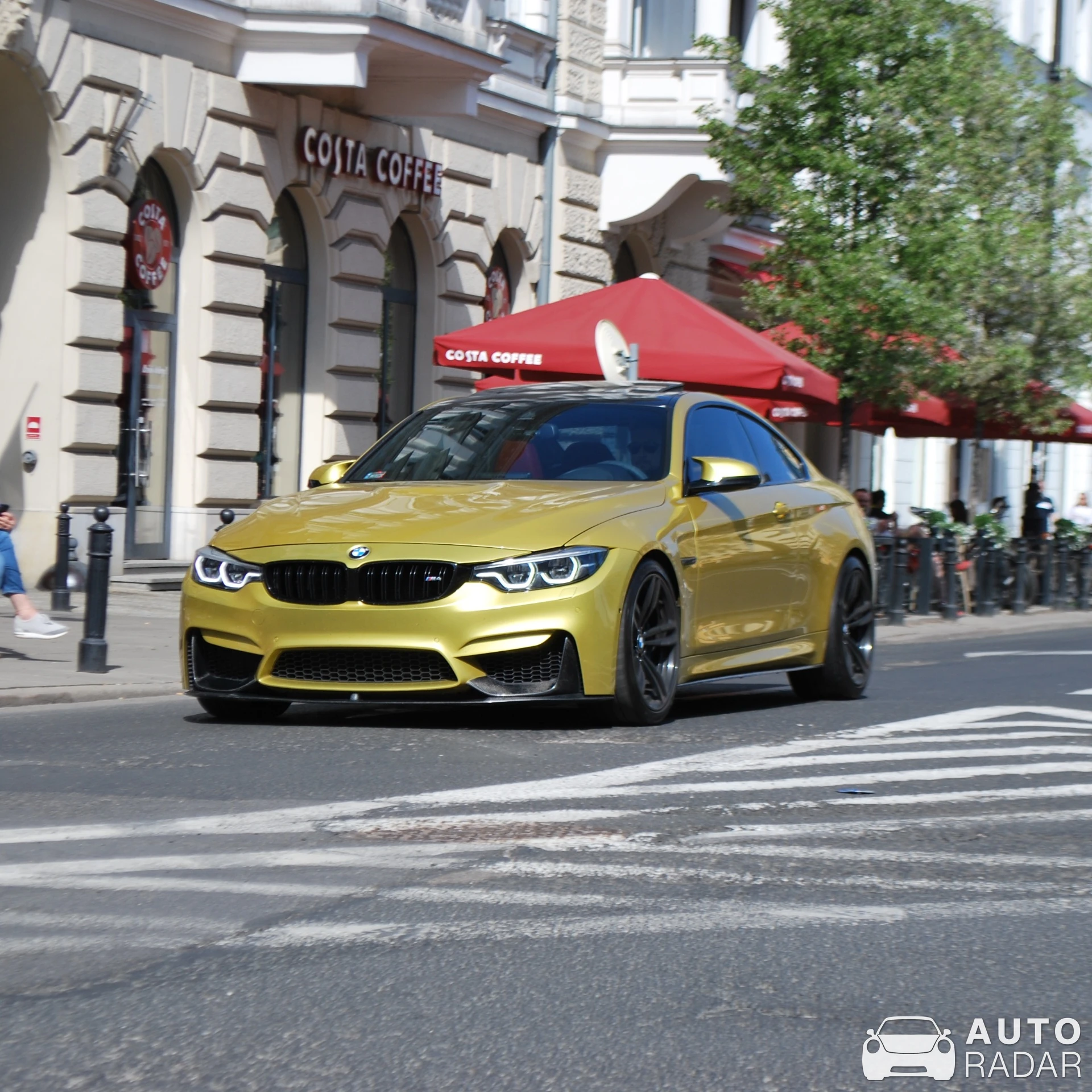 BMW M4 F82 Coupé spotted in Warszawa, Poland