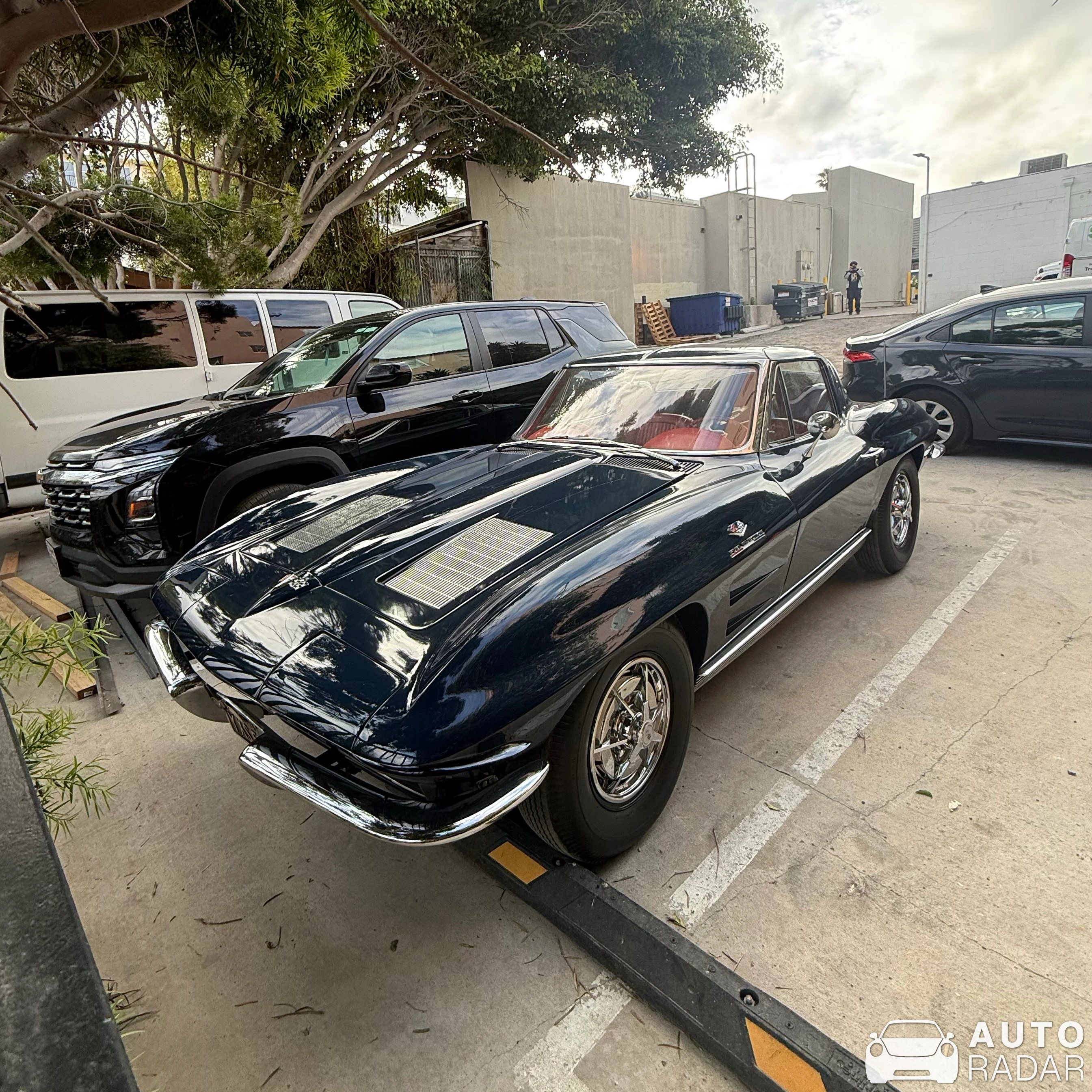 Chevrolet Corvette C2 Split Window spotted in San Diego