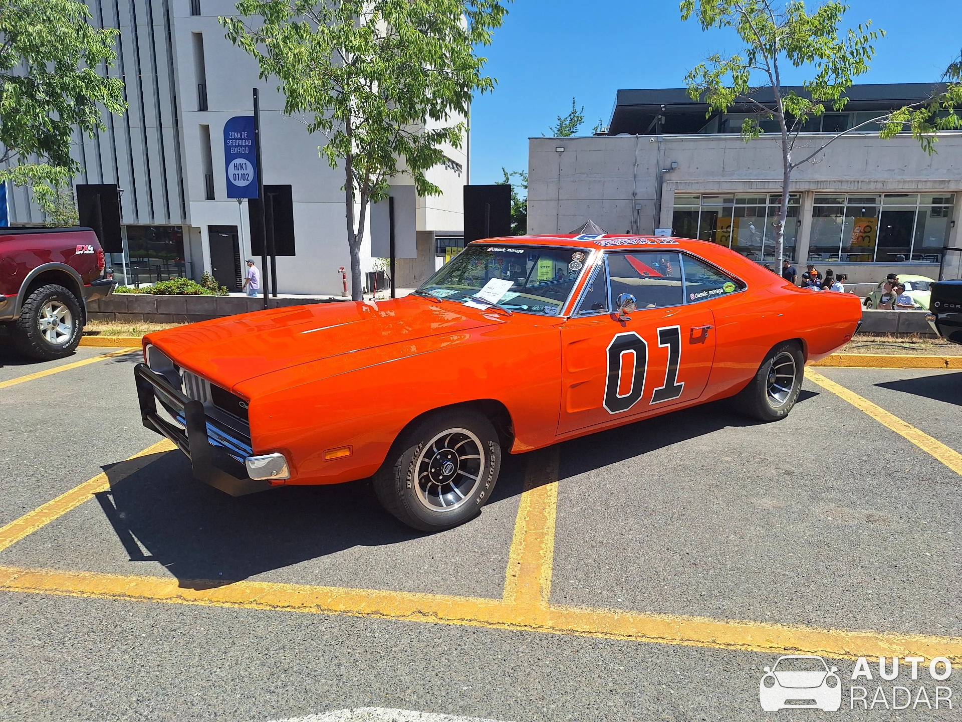 Dodge Challenger R/T spotted in Las Condes, Chile