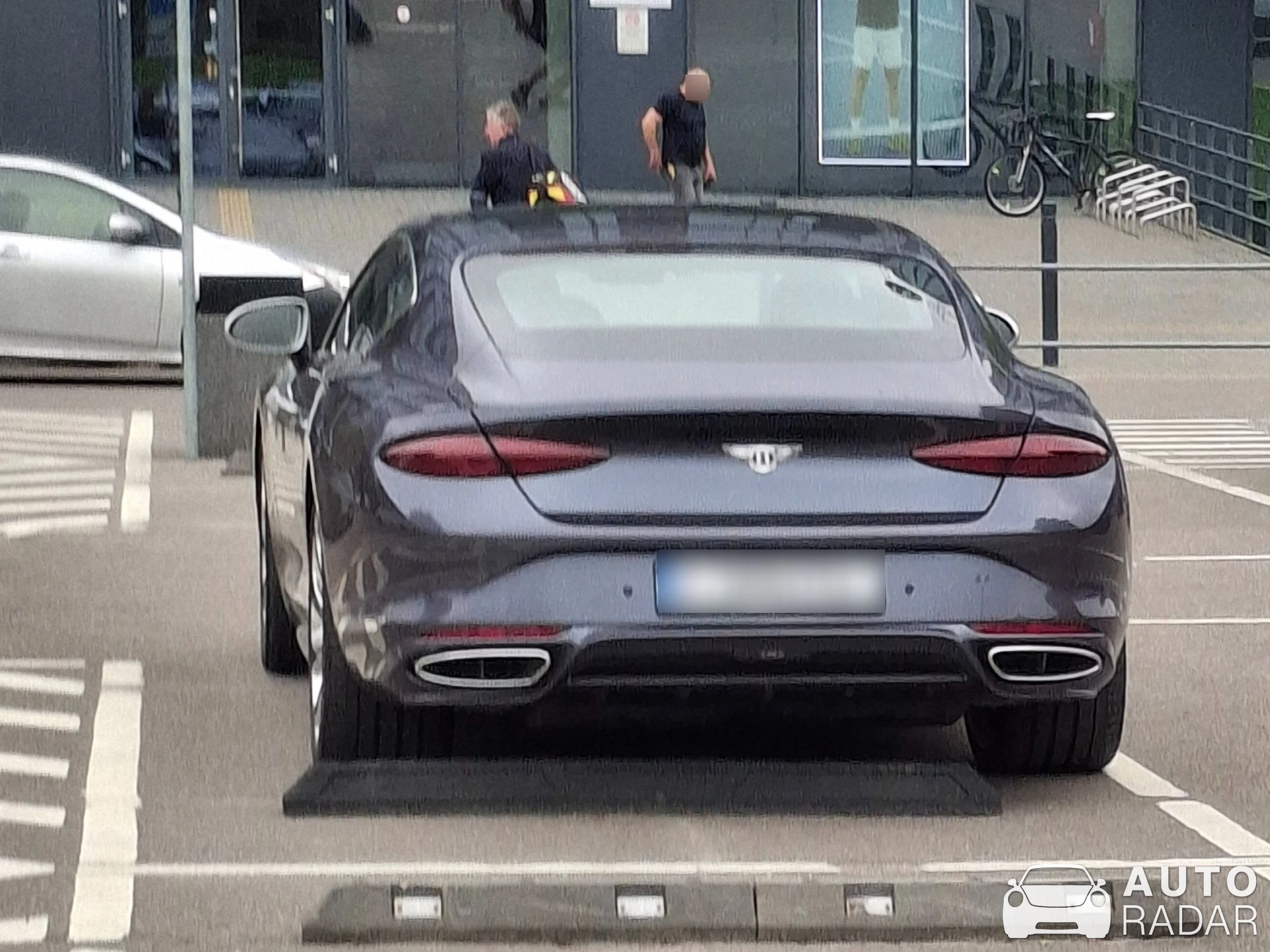 Bentley Continental GT V8 spotted in Vilnius