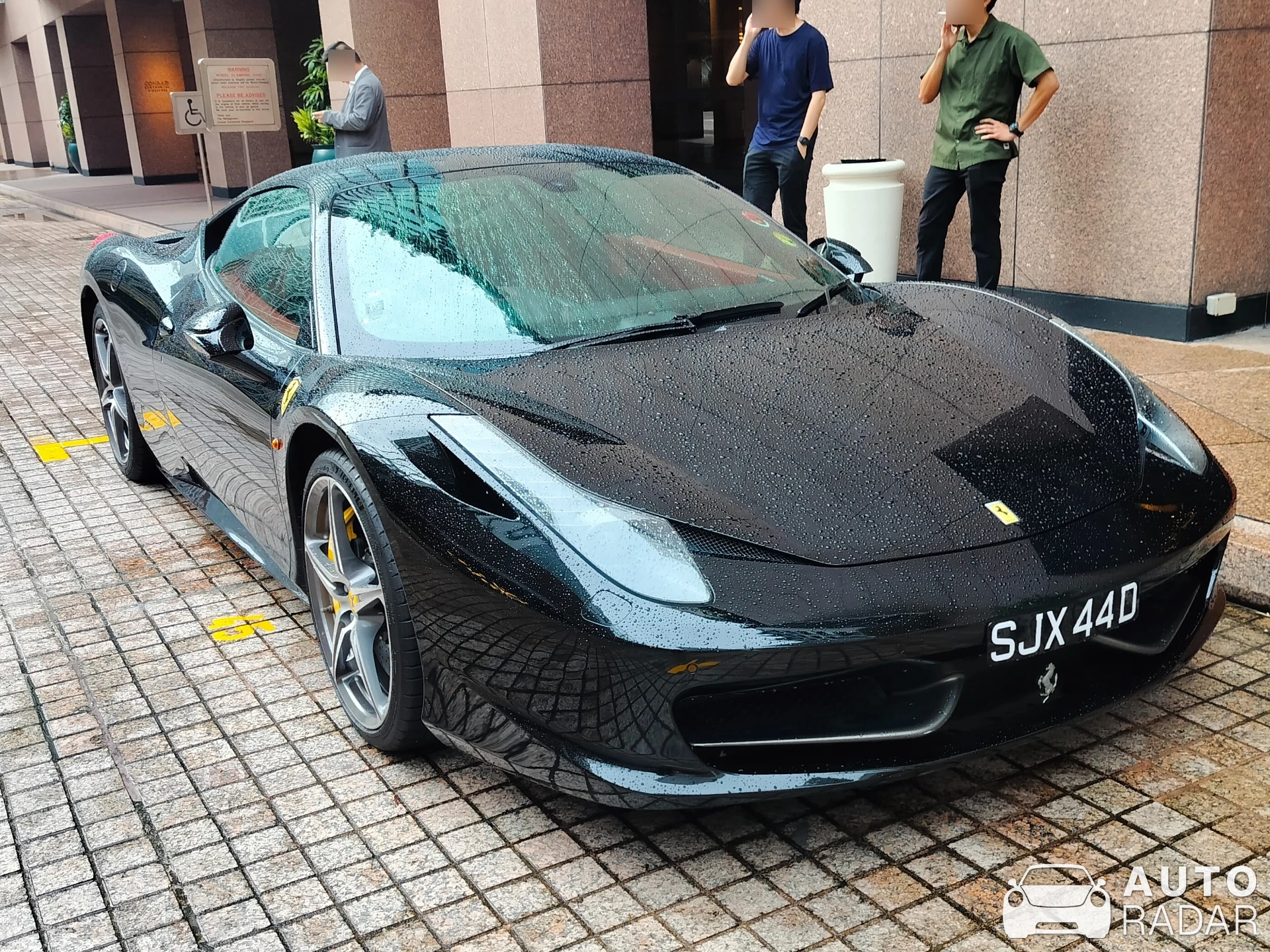 Ferrari 458 Italia spotted in Singapore, Singapore