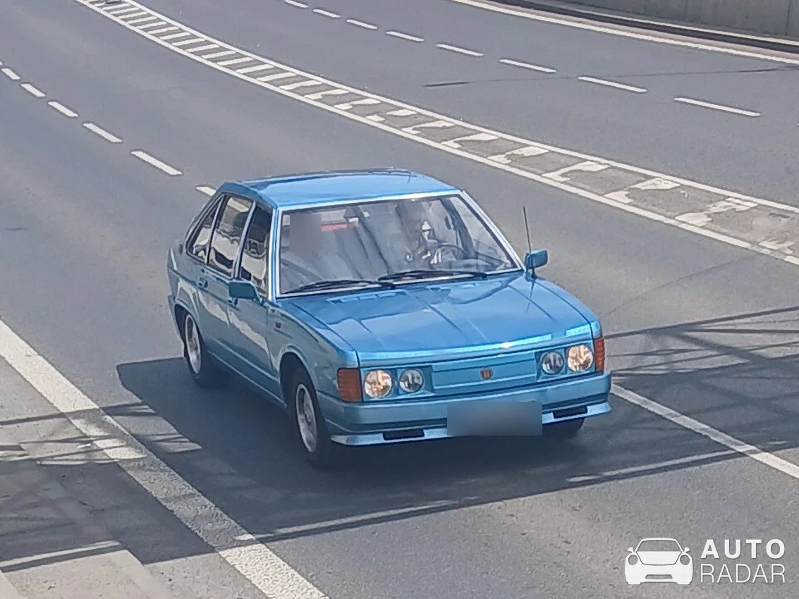Tatra 613 spotted in Ústí nad Labem