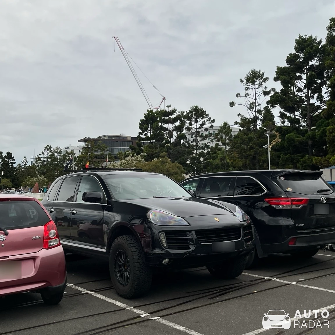 Porsche Cayenne Dakar spotted in Geelong