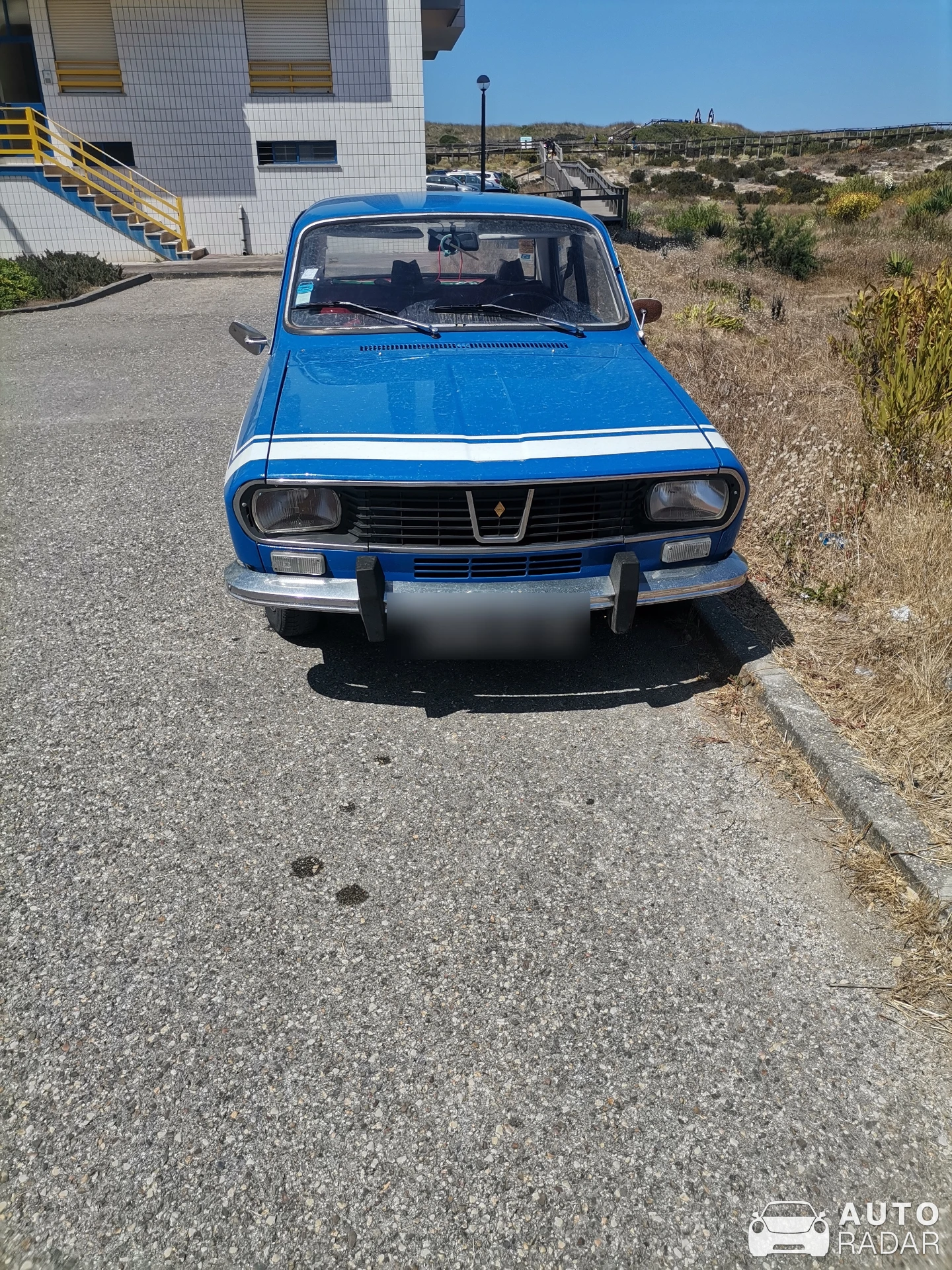 Renault 12 spotted in Leiria, Portugal