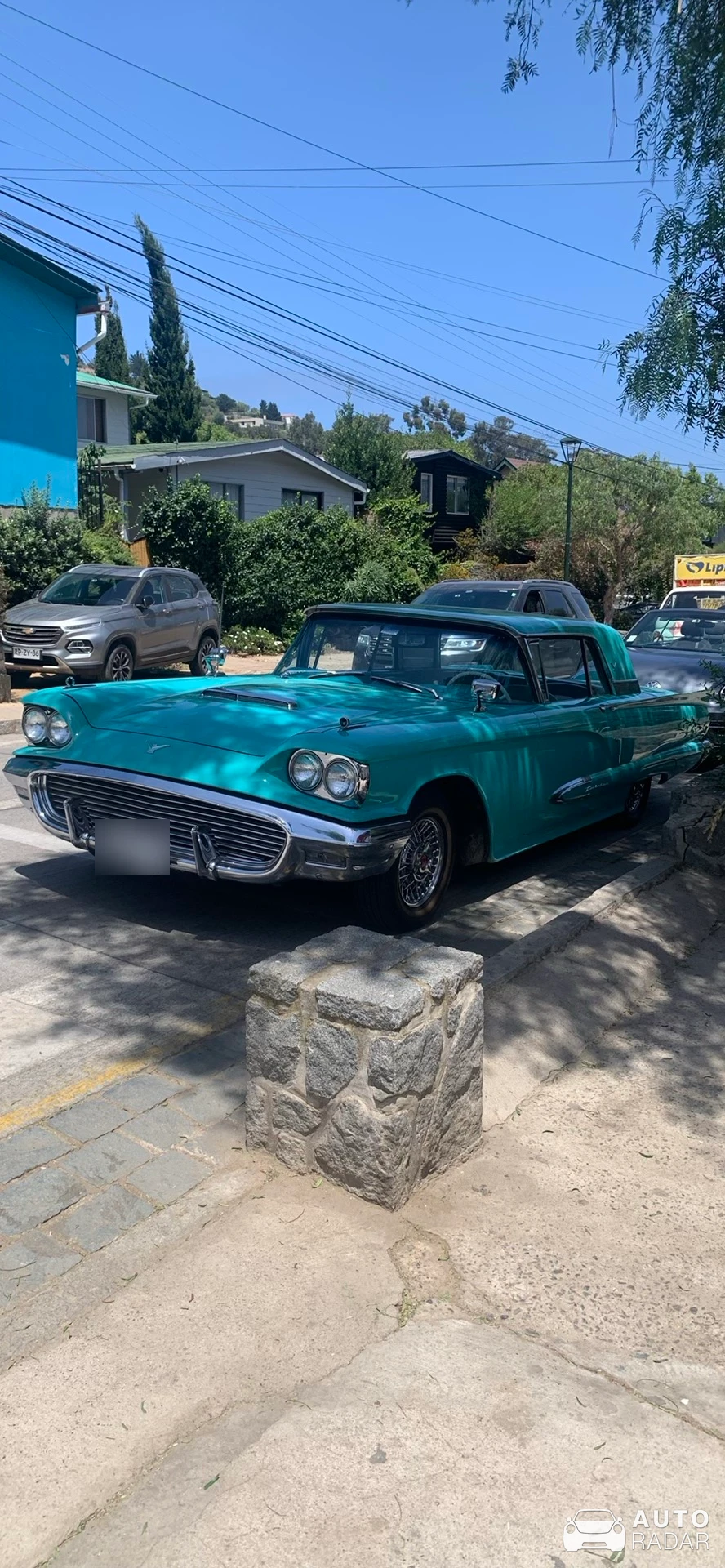 Ford Thunderbird spotted in Zapallar, Chile