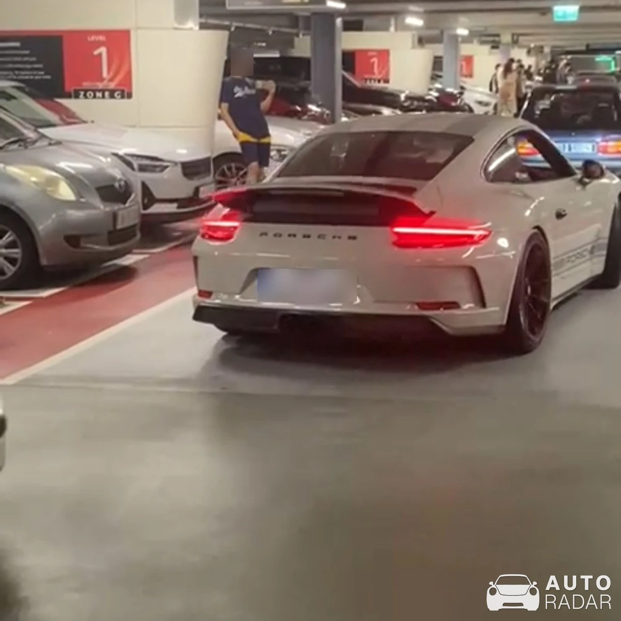 Porsche 991 GT3 Touring spotted in Dublin, Ireland