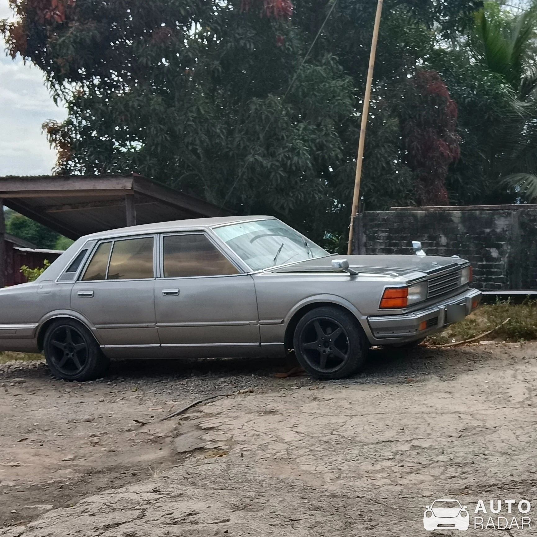 Nissan Gloria spotted in Tuaran
