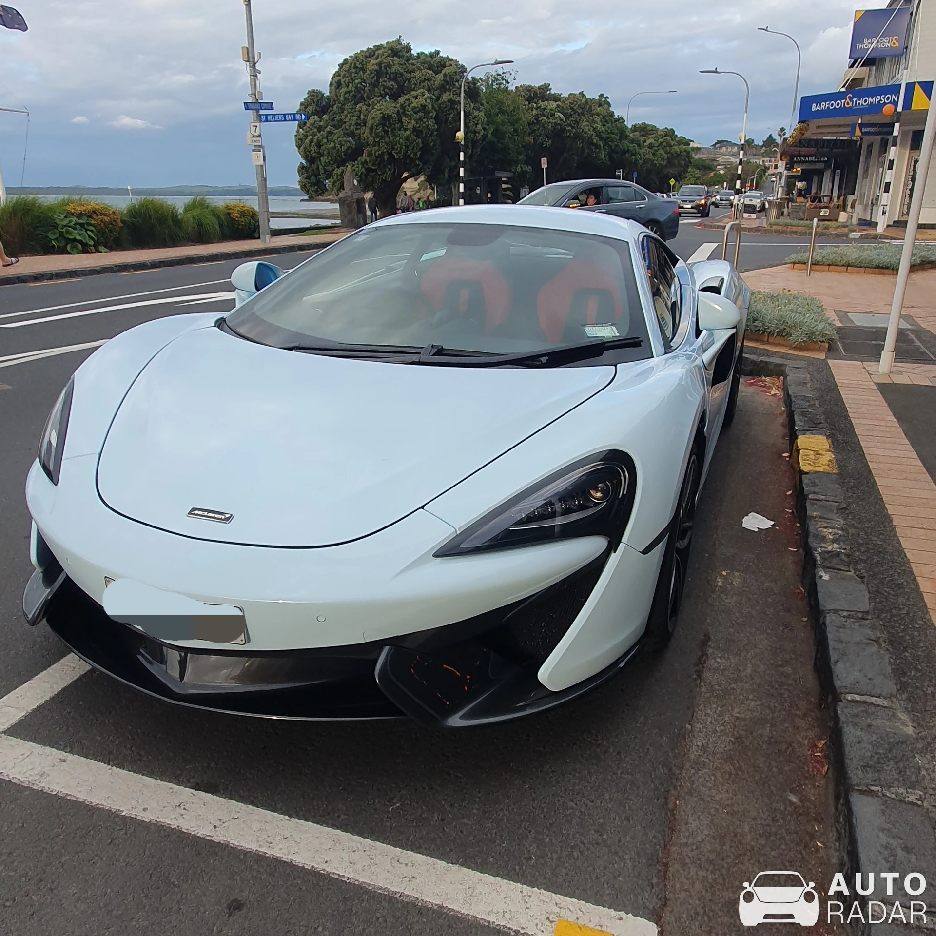 McLaren 570GT spotted in Auckland, New Zealand