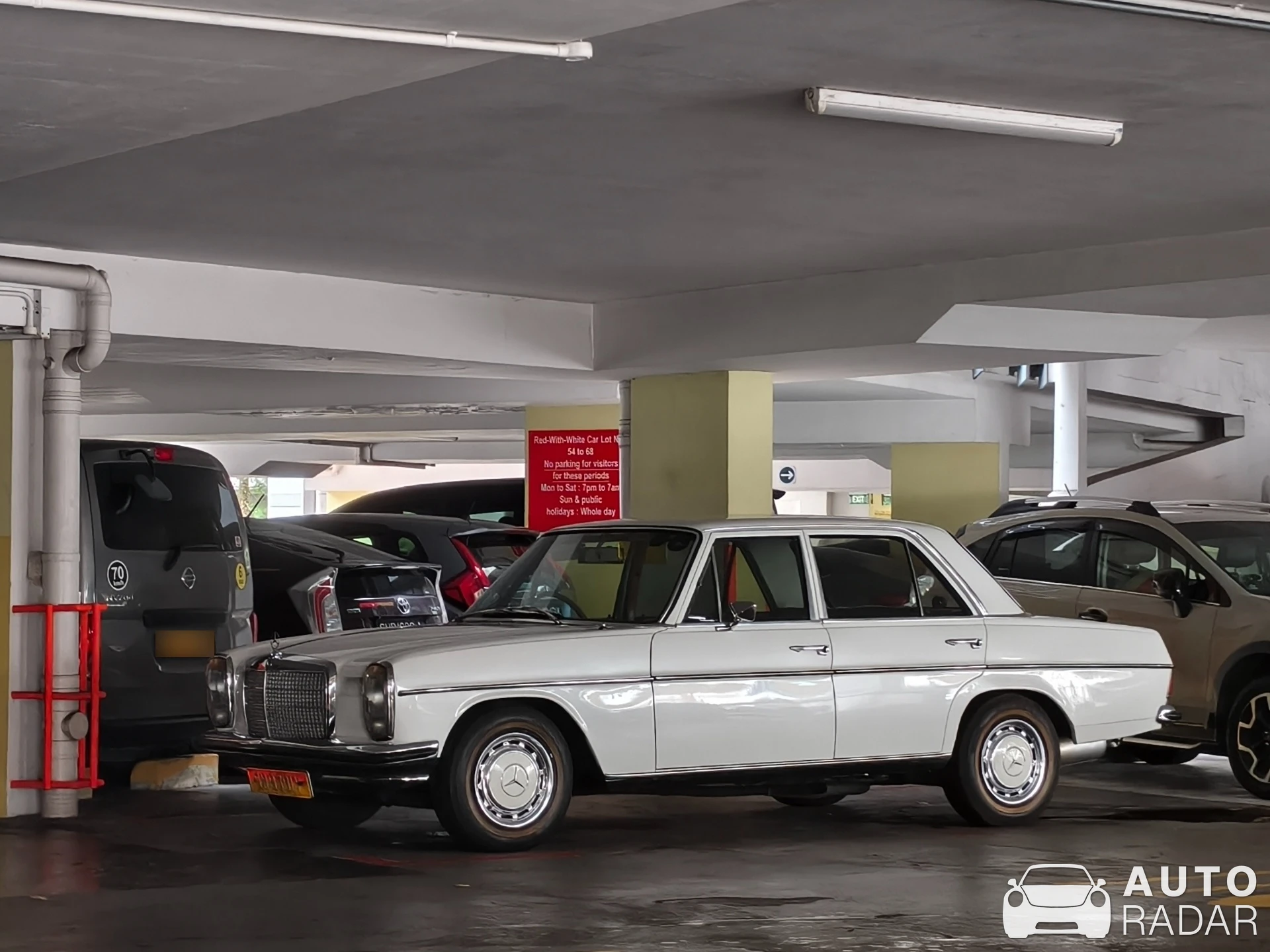 Mercedes-Benz 230 S spotted in Singapore