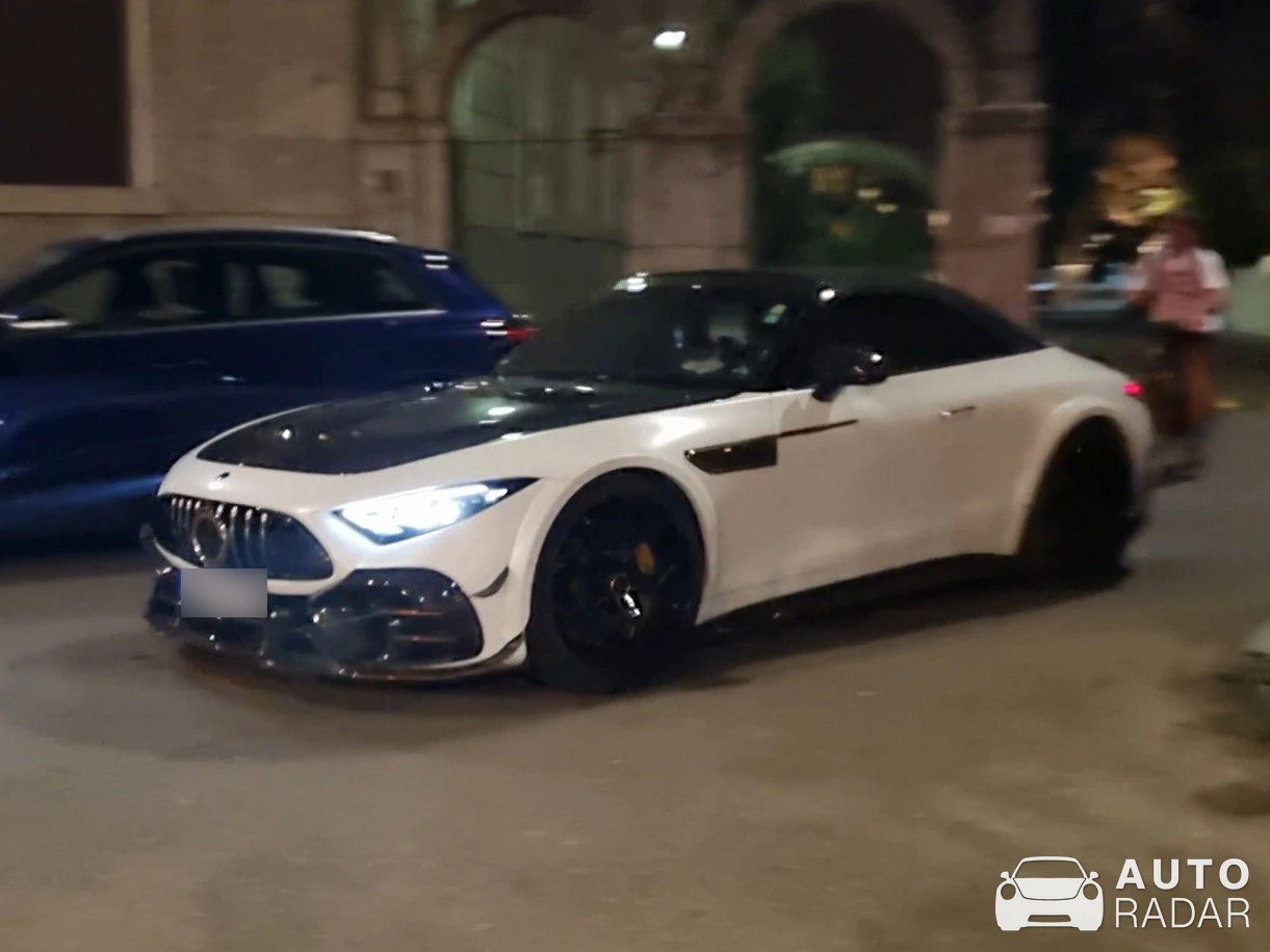 Mercedes-AMG SL 63 R232 Mansory spotted in Milano