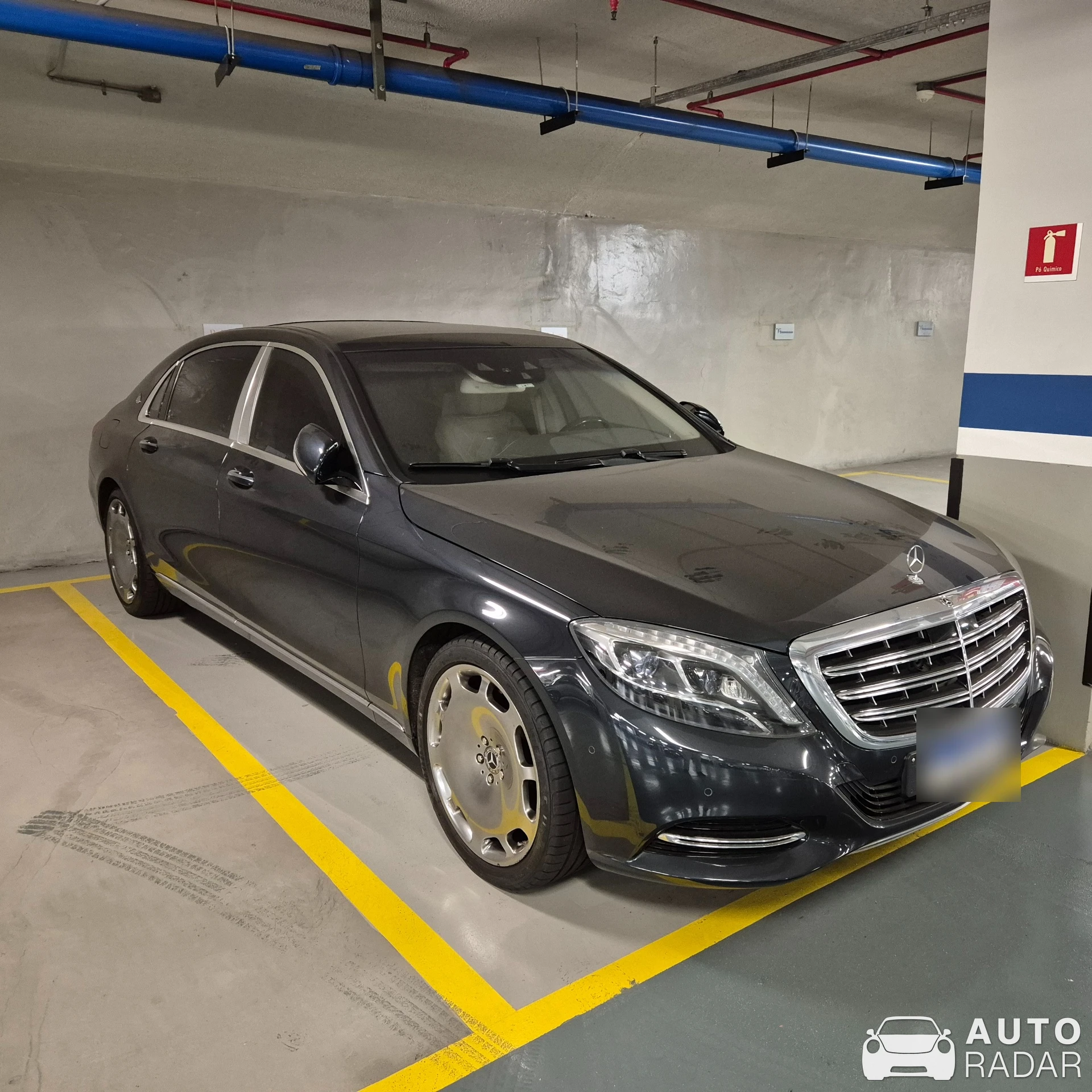 Mercedes-Maybach S 500 spotted in Botafogo, Brazil