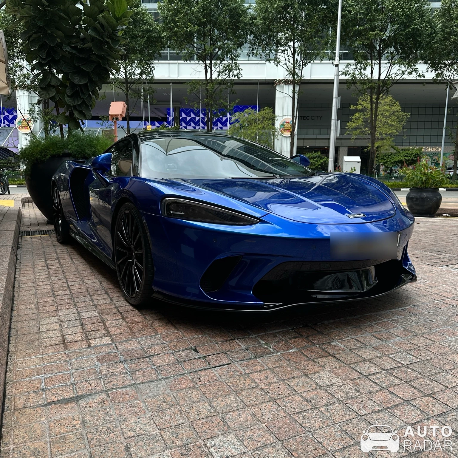 McLaren GT spotted in Singapore, Singapore