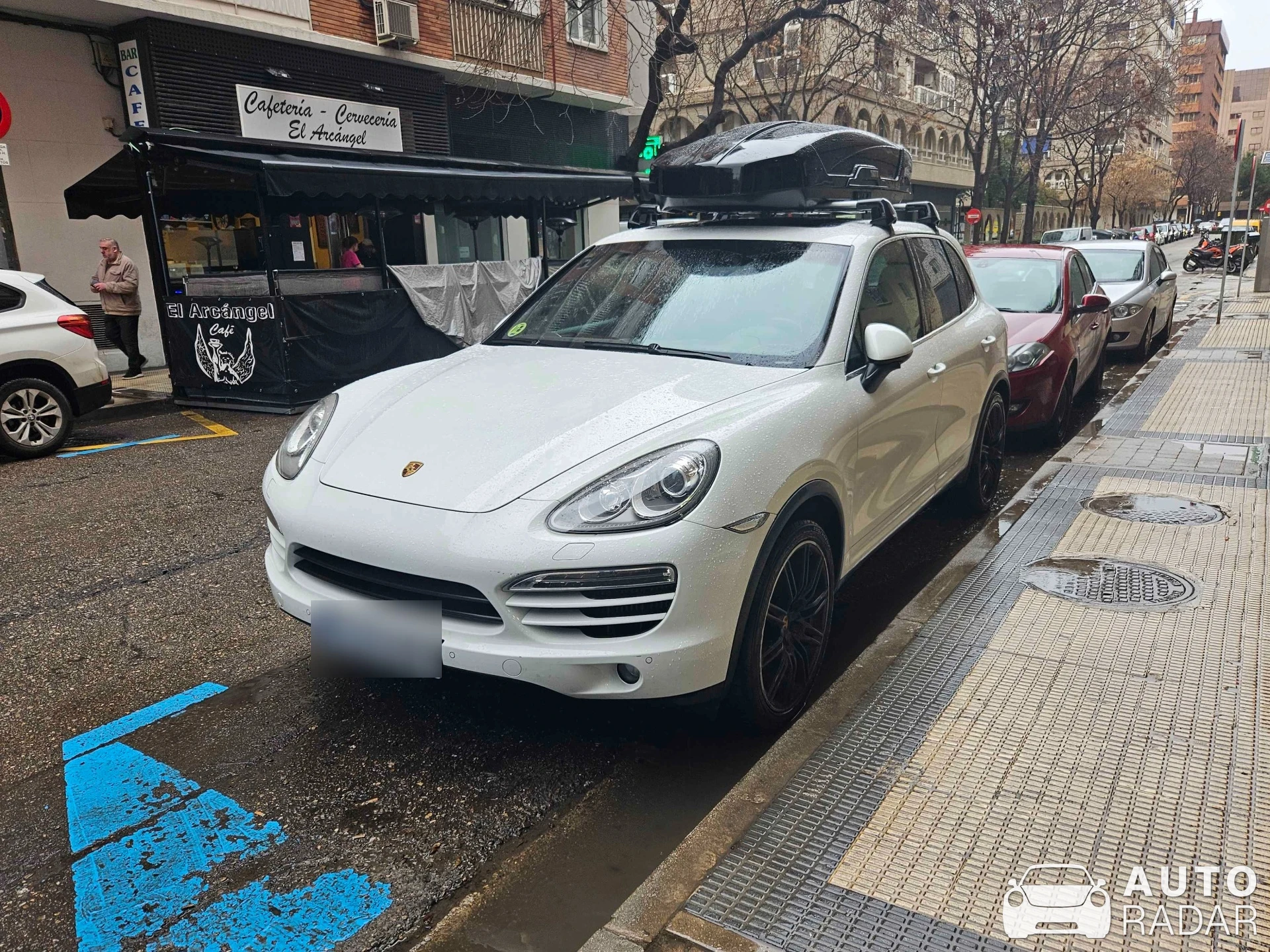 Porsche Cayenne Diesel spotted in Zaragoza