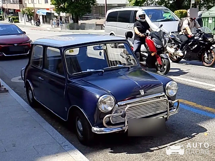 Mini 850 spotted in Vigo, España