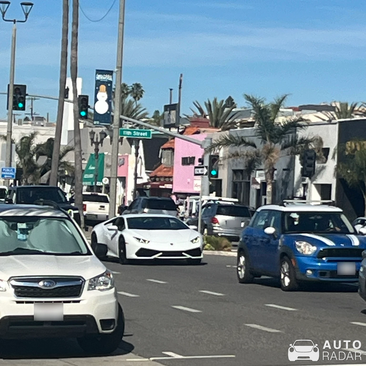 Lamborghini Huracán LP610-4 spotted in Hermosa Beach, United States