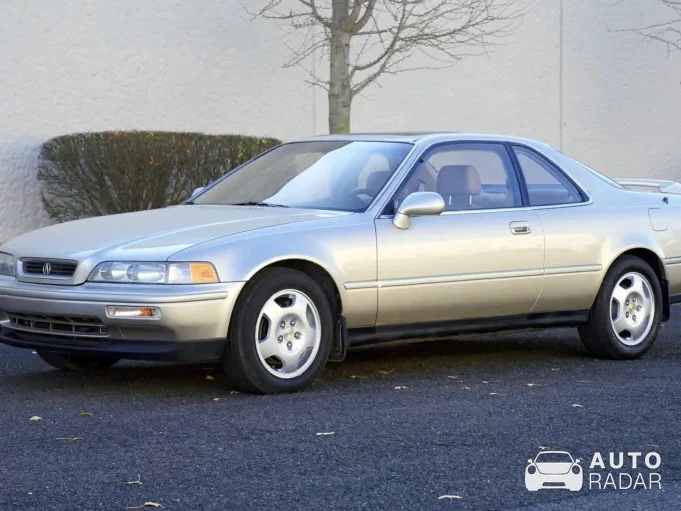 Acura Legend spotted in Levittown