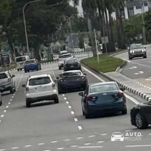 Nissan GT-R R35 spotted in Singapore, Singapore