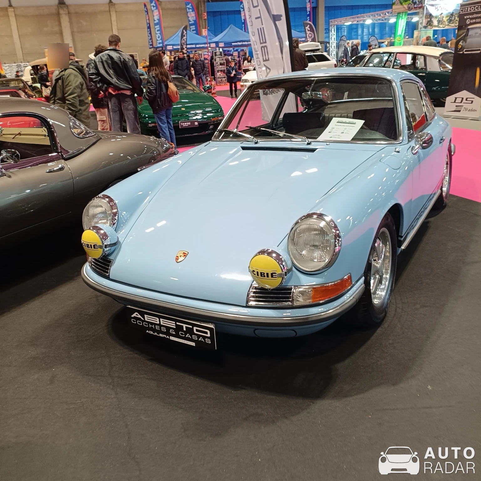 Porsche 911 T 2.2 spotted in Madrid