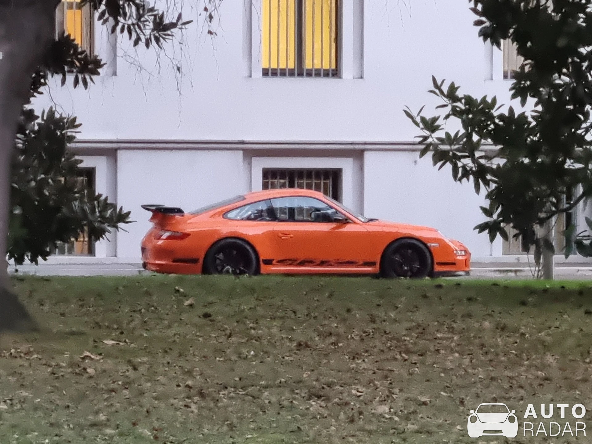Porsche 997 GT3 RS spotted in Milano, Italy