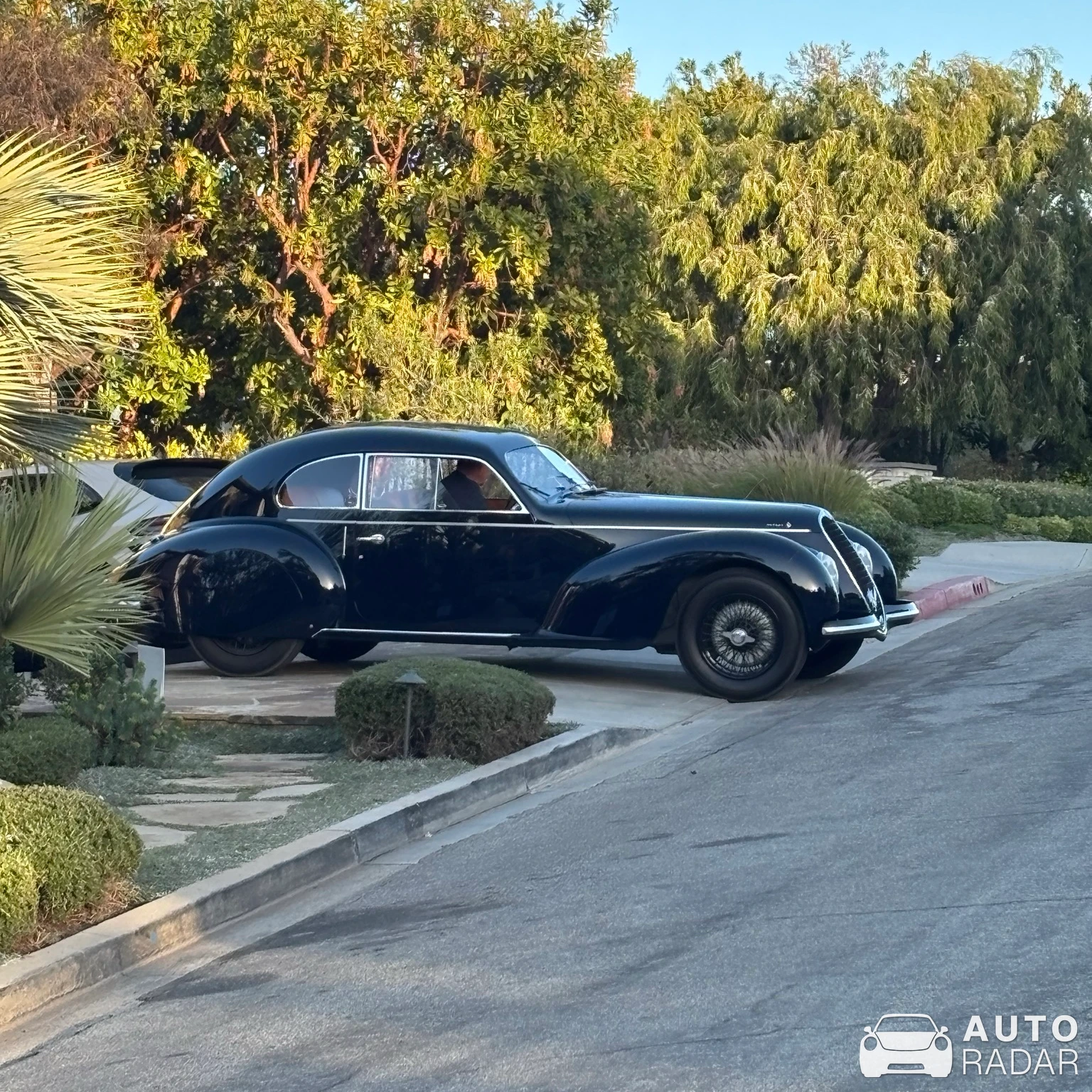 Alfa Romeo 8C 2900B spotted in Manhattan Beach