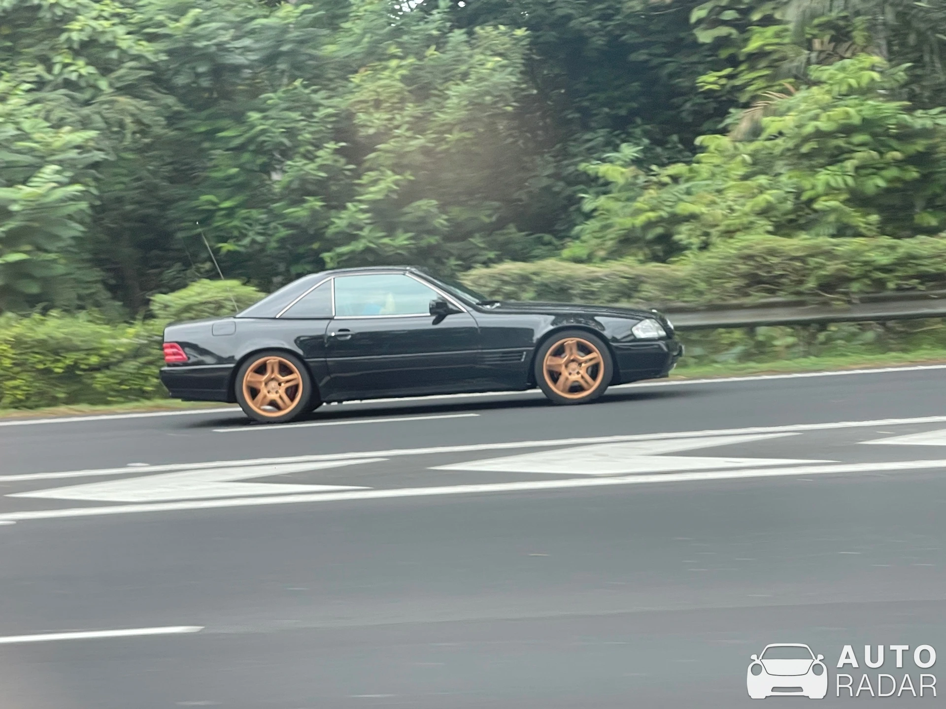 Mercedes-Benz SL 70 AMG R129 spotted in Singapore, Singapore
