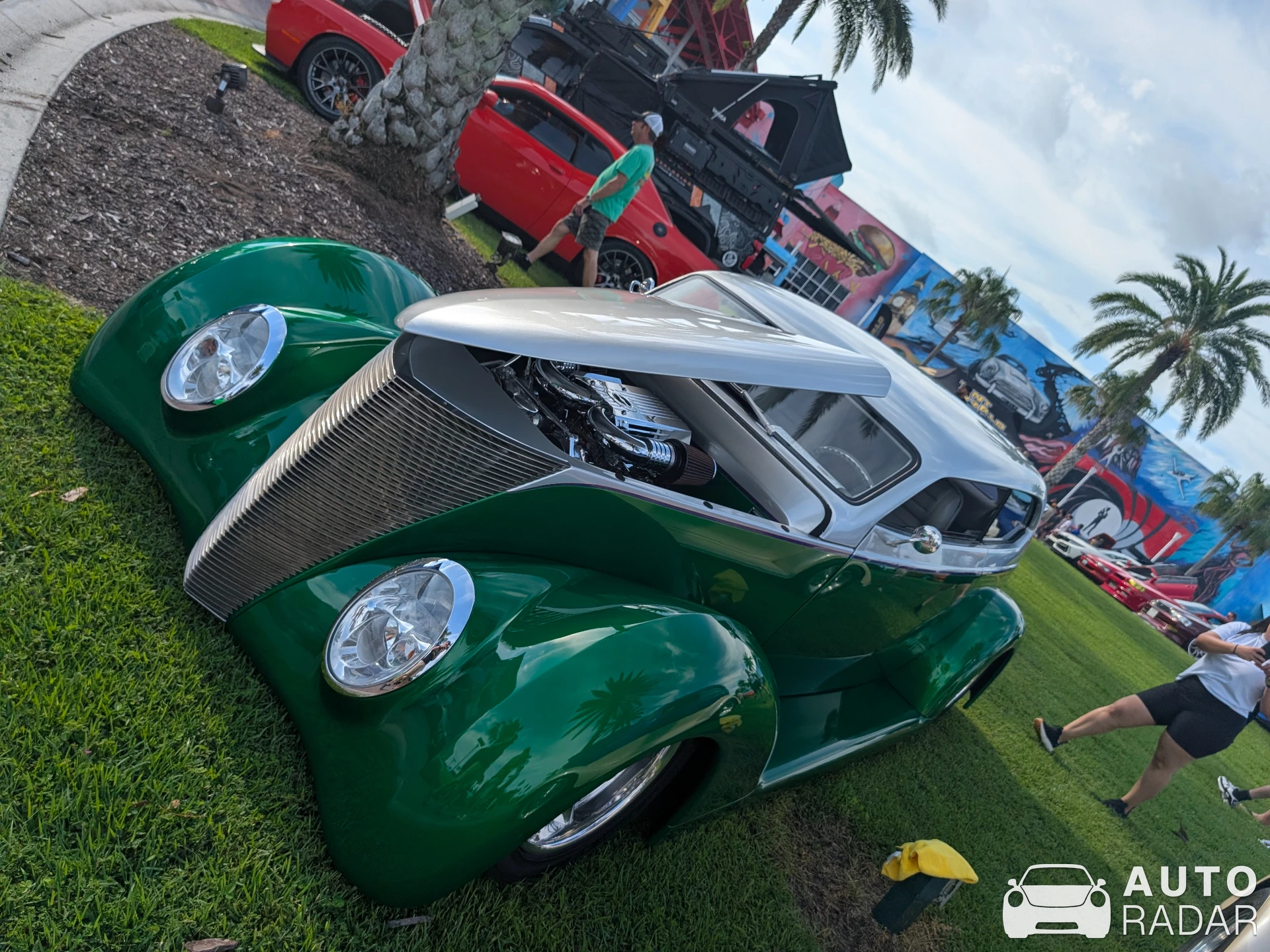 Ford De Luxe 1937 spotted in Orlando