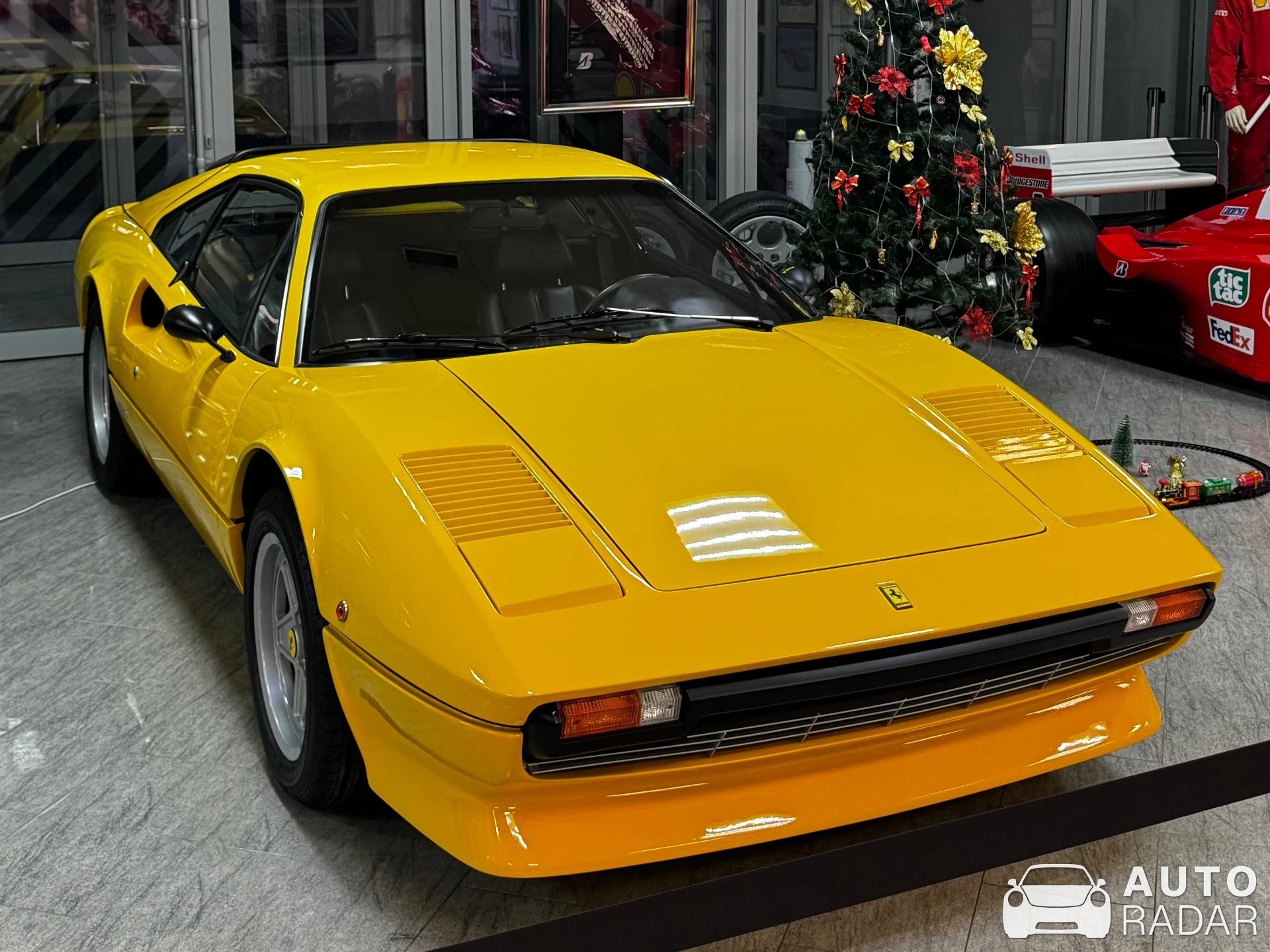 Ferrari 308 GTB spotted in Адлер, Россия