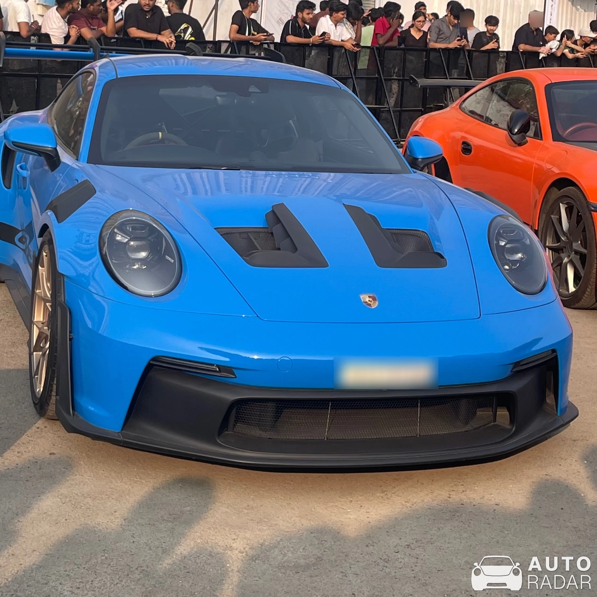 Porsche 992 GT3 RS MkI spotted in Thane, India
