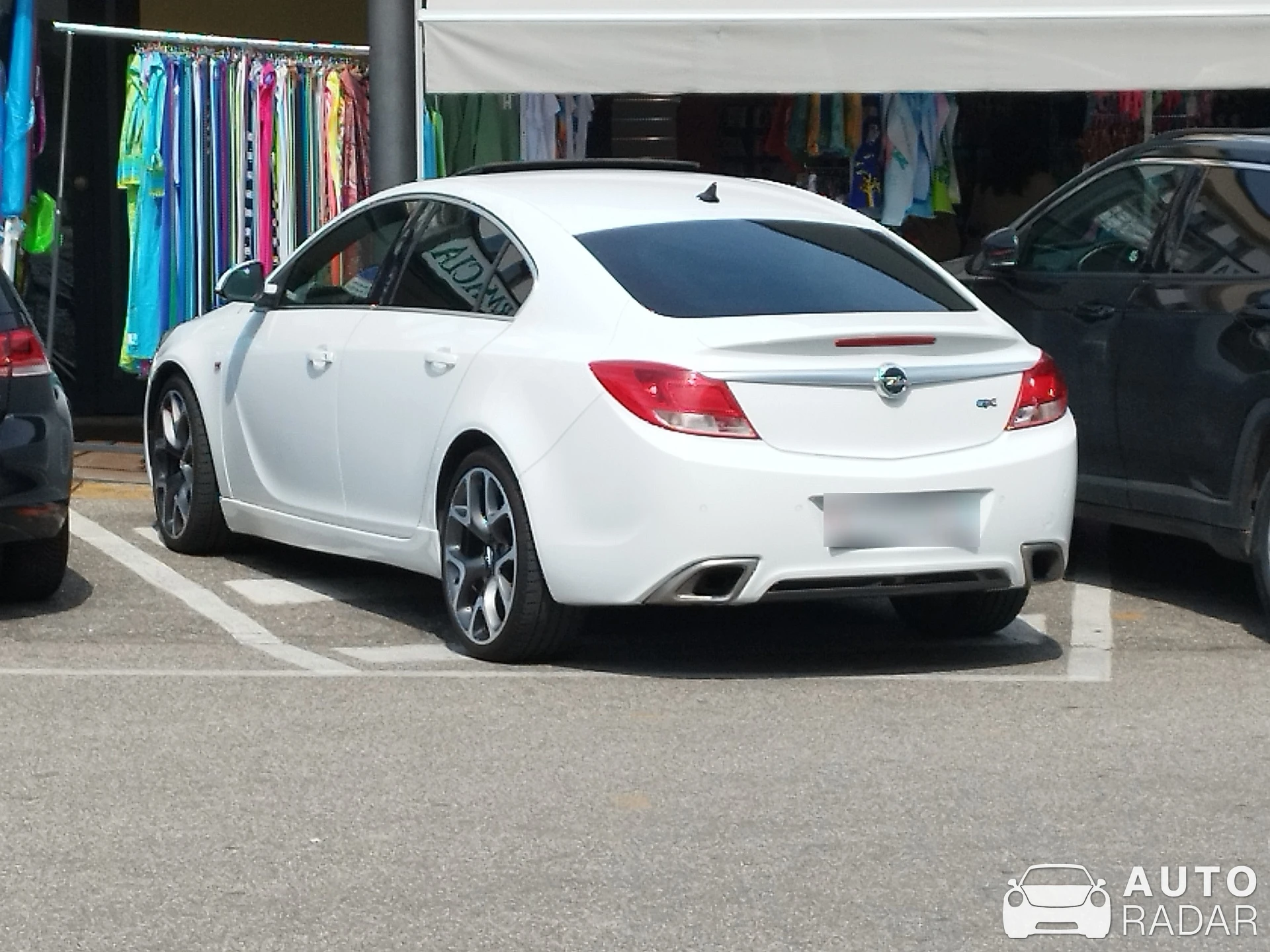 Opel Insignia spotted in Garda