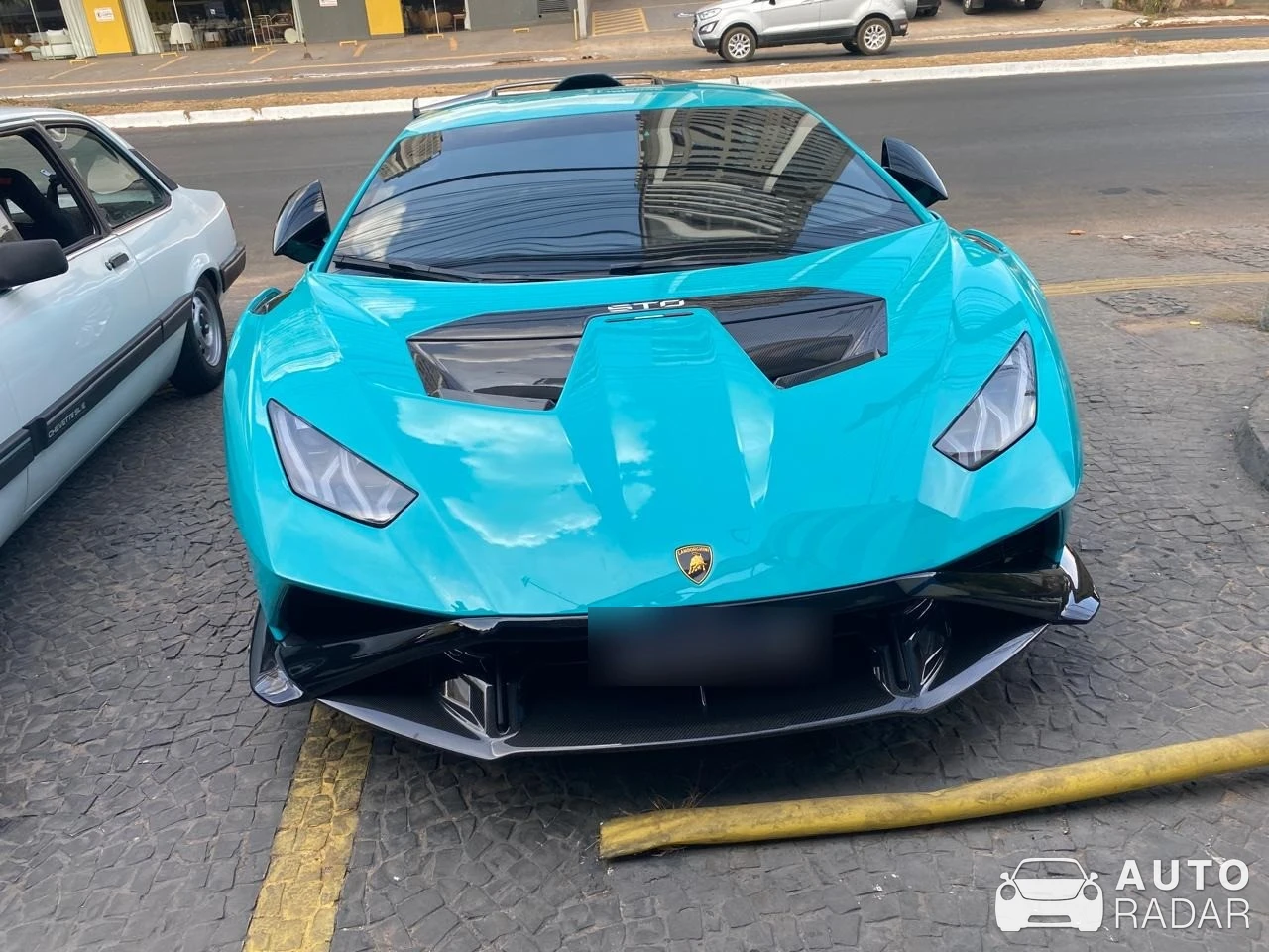 Lamborghini Huracán LP640-2 STO spotted in Setor Bueno, Brazil