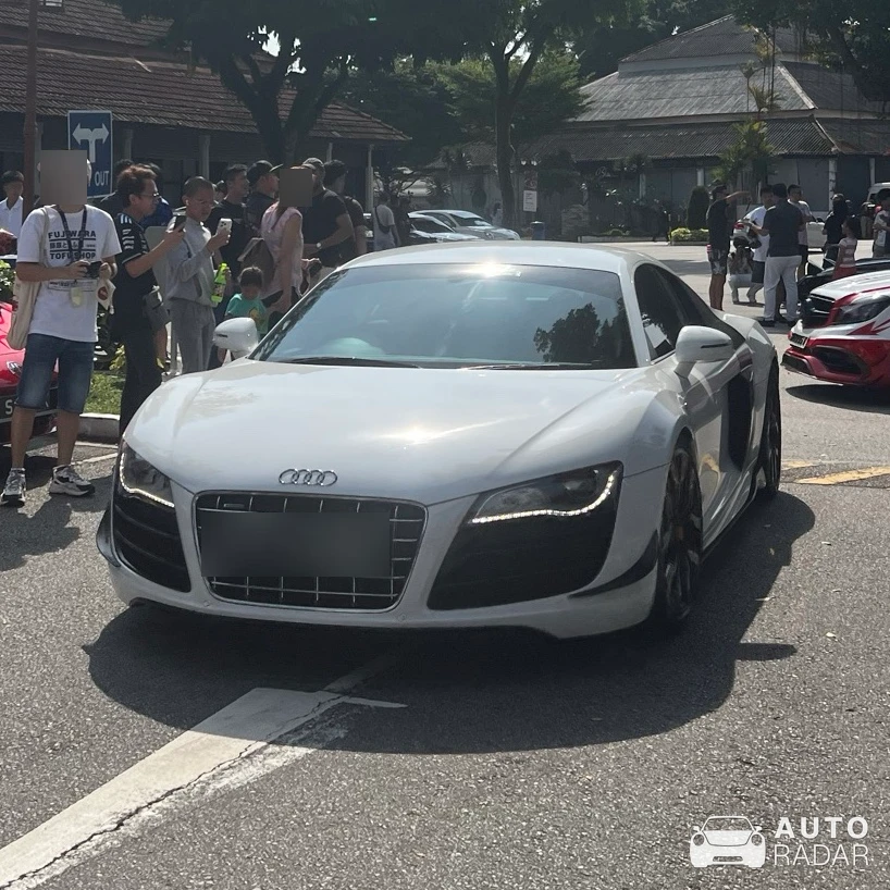 Audi R8 V10 spotted in Singapore, Singapore