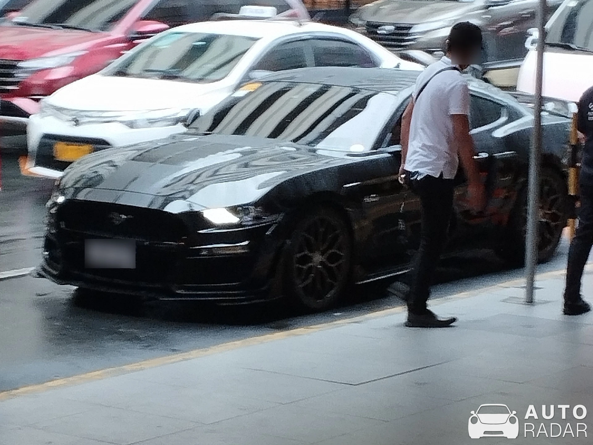 Ford Mustang GT spotted in Quezon City, Philippines