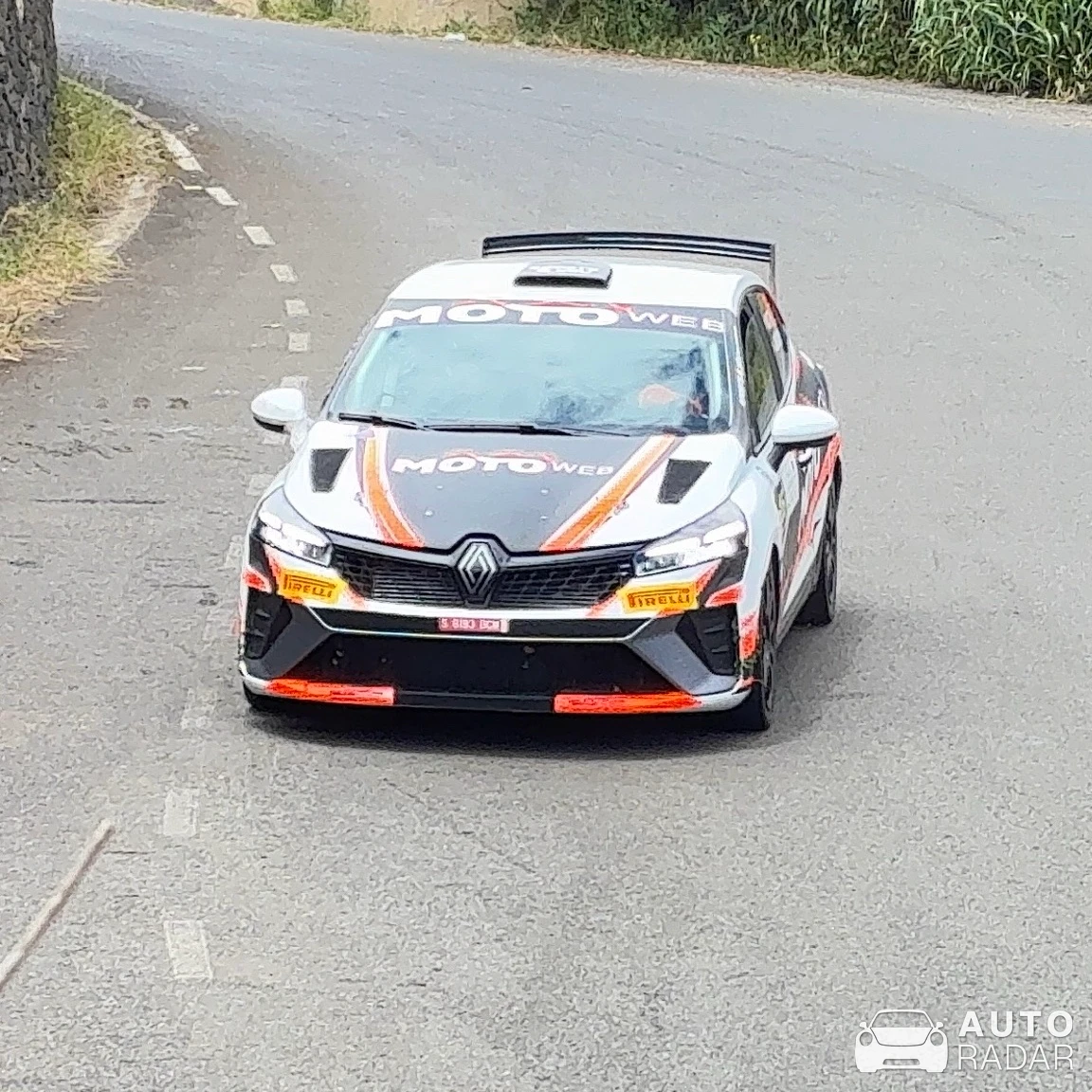 Renault Clio 3 Cup spotted