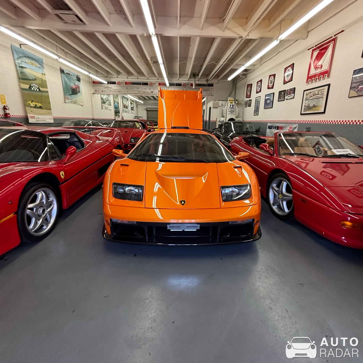 Lamborghini Diablo GT spotted in Redondo Beach