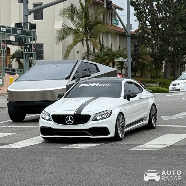 Mercedes-AMG Renntech C 63 Coupé C205 spotted in Beverly Hills, United States