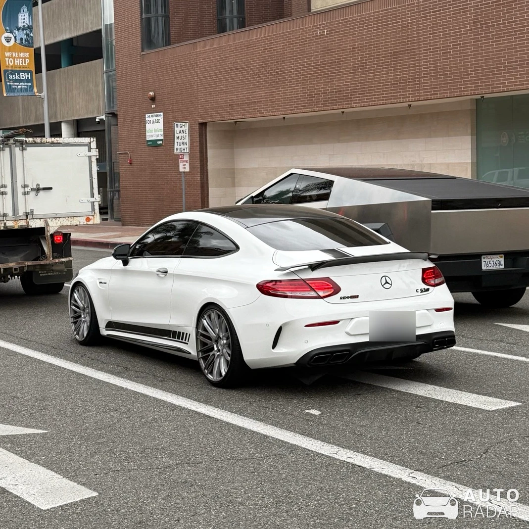 Mercedes-AMG Renntech C 63 Coupé C205 spotted in Beverly Hills