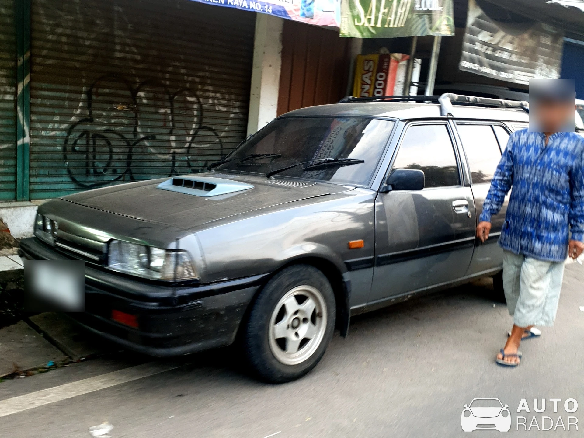 Mazda 626 spotted in Tangerang Selatan