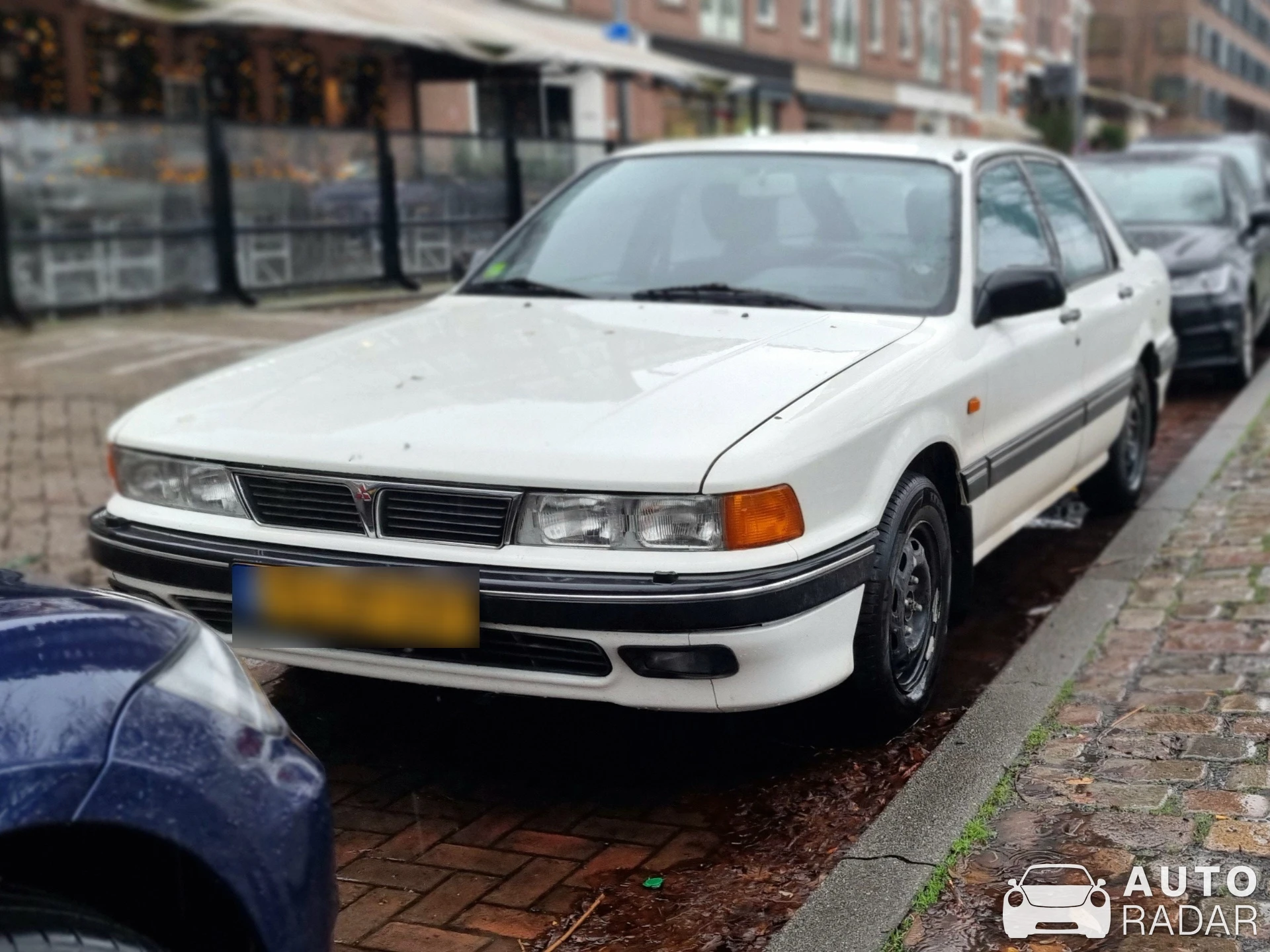 Mitsubishi Galant GL spotted in Rotterdam, Netherlands