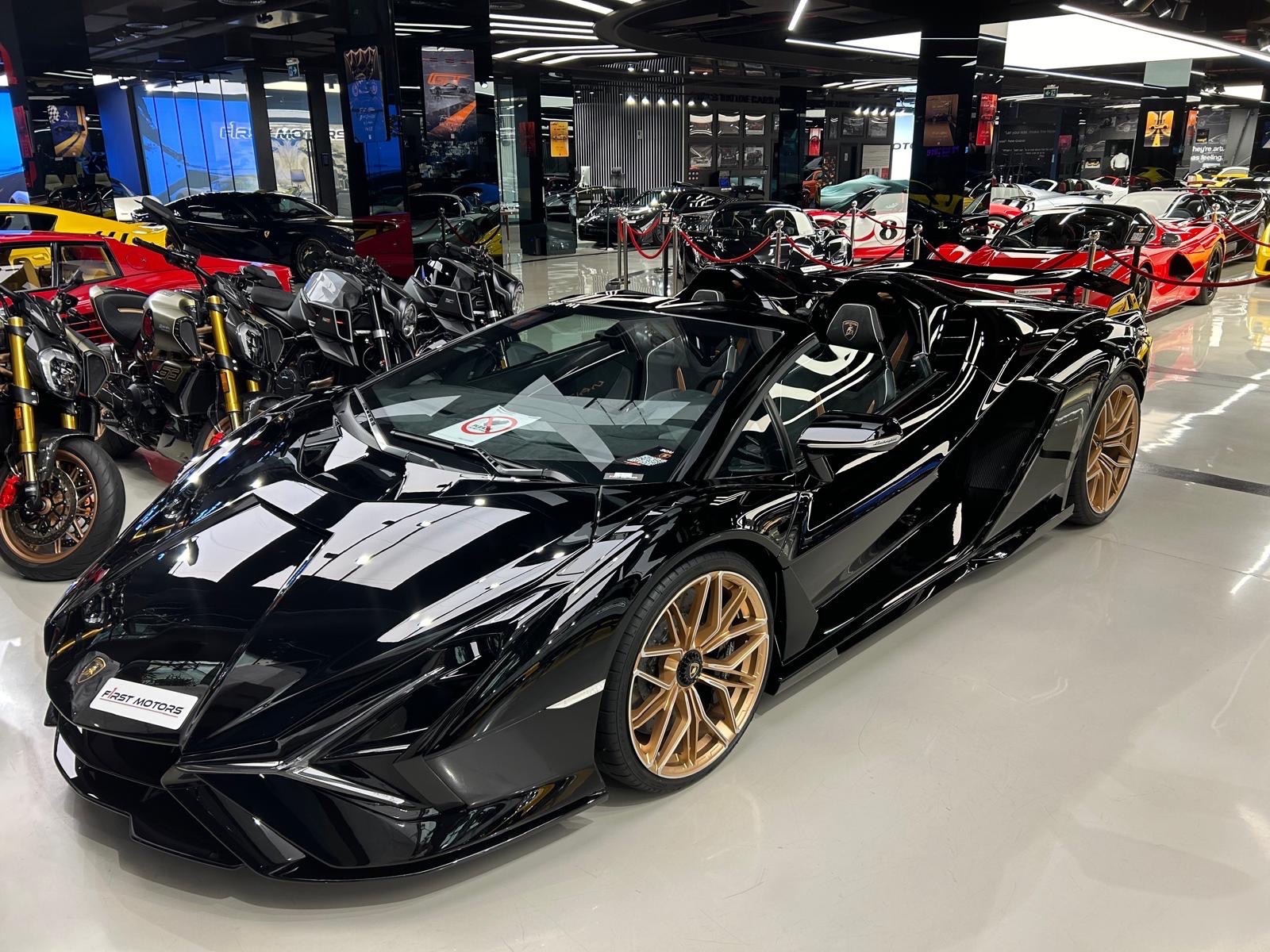 Lamborghini Sián Roadster