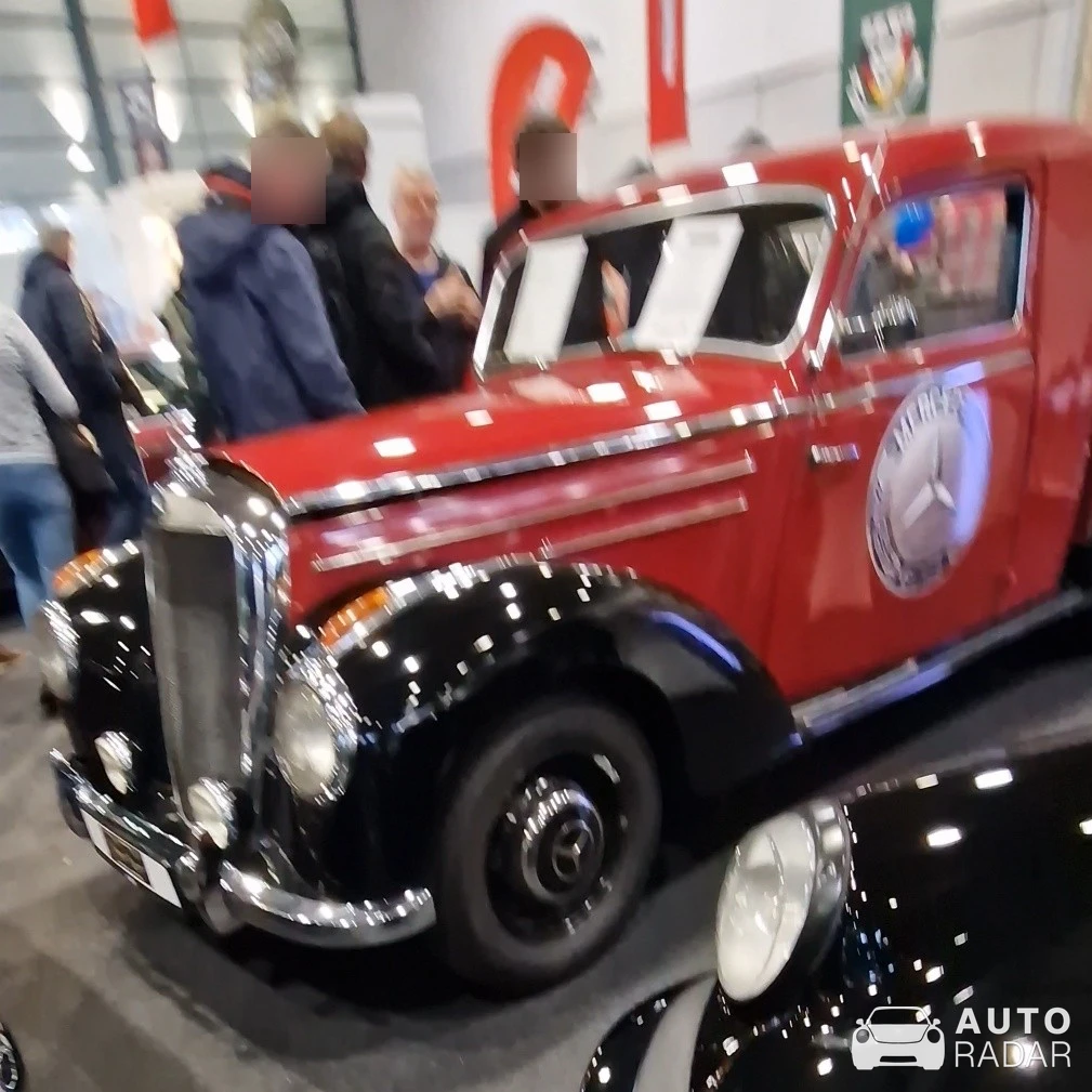 Mercedes-Benz W187 spotted in Bremen