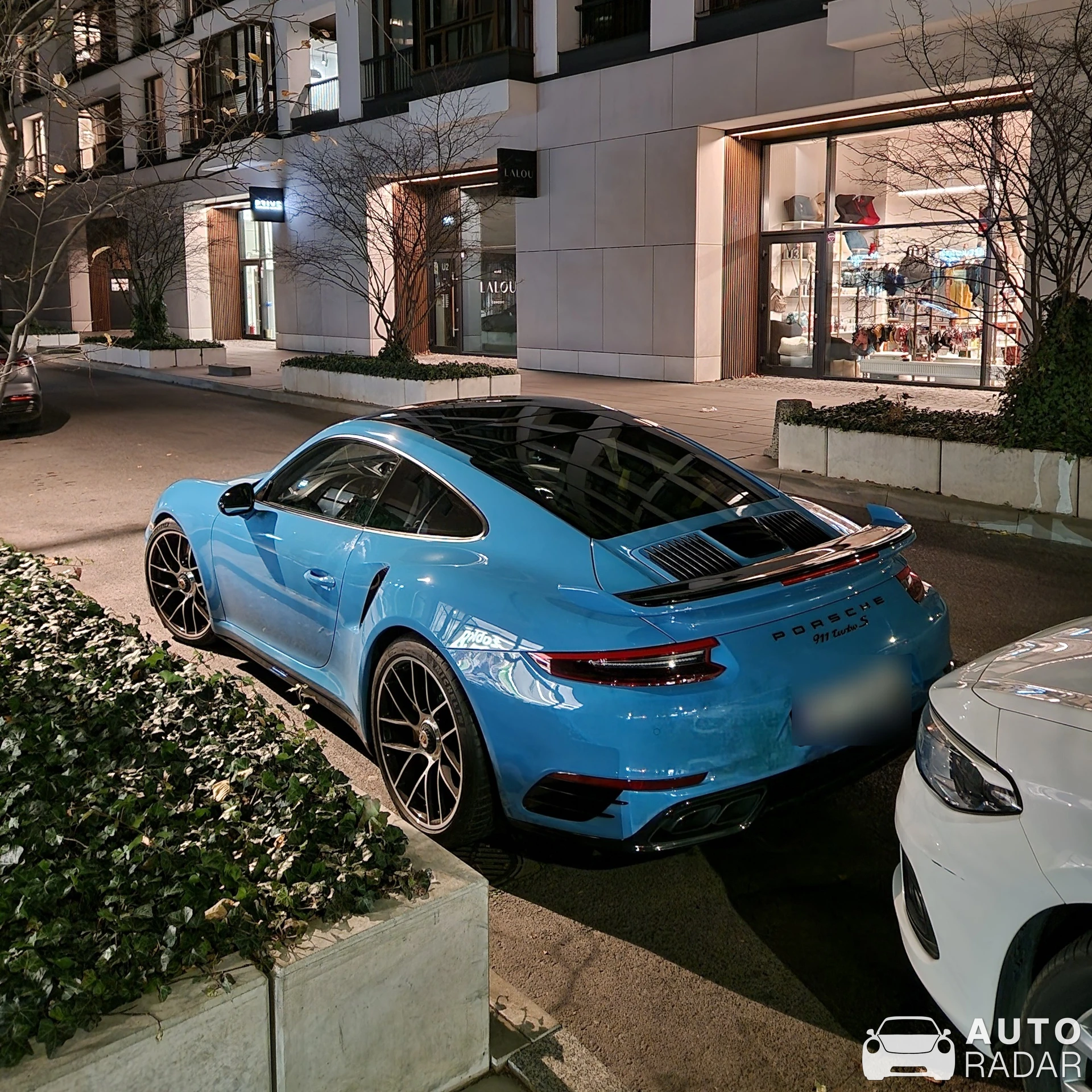 Porsche 991 Turbo S MkII spotted in Warszawa, Poland